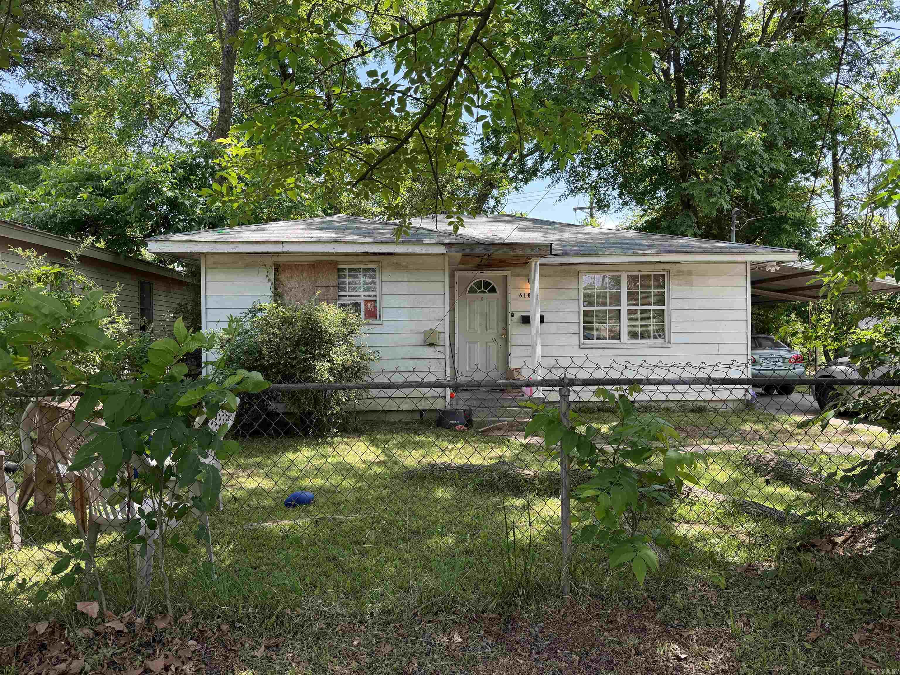 6 Rental Home Package Property Photo 8