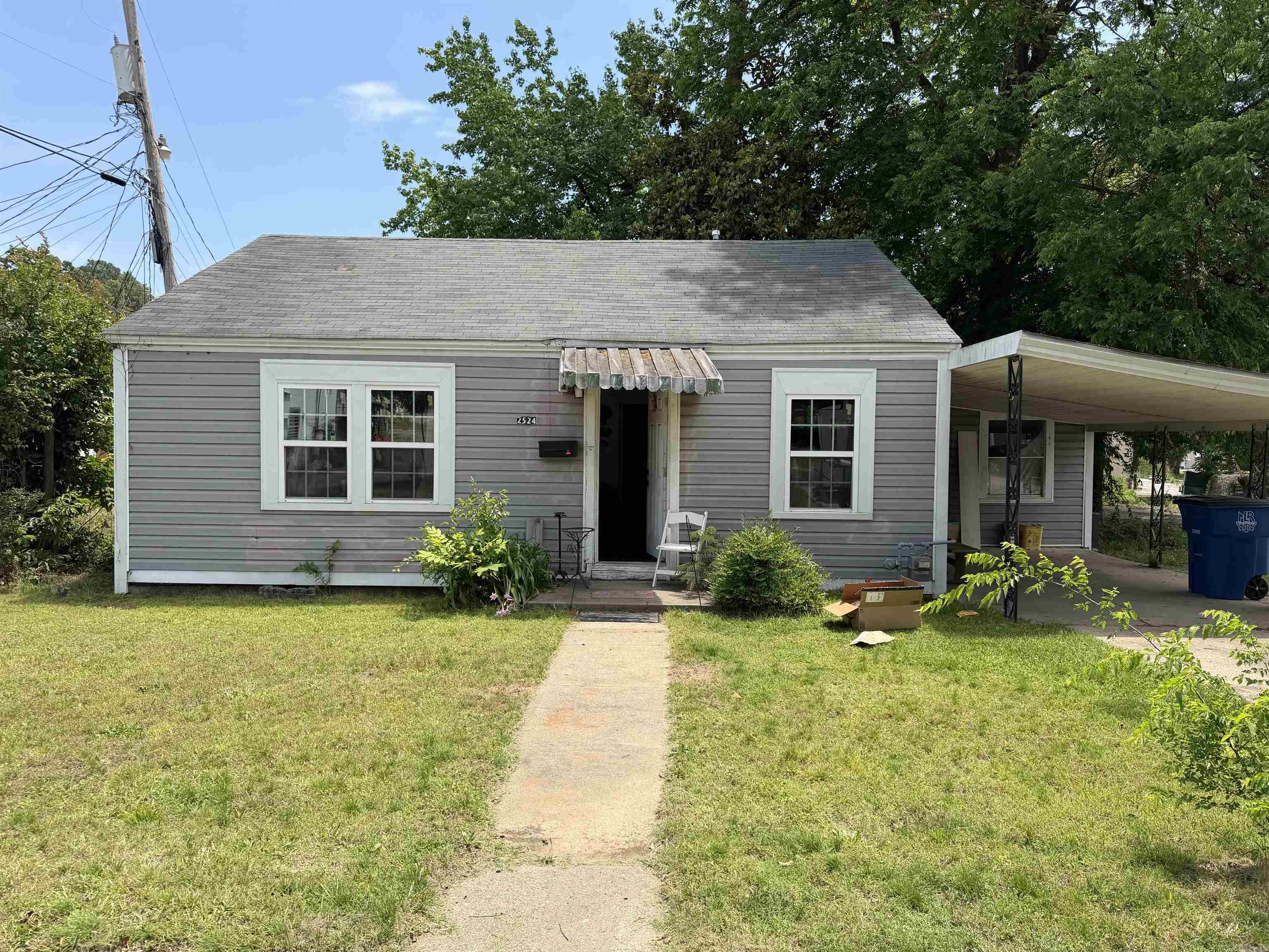 6 Rental Home Package Property Photo 12