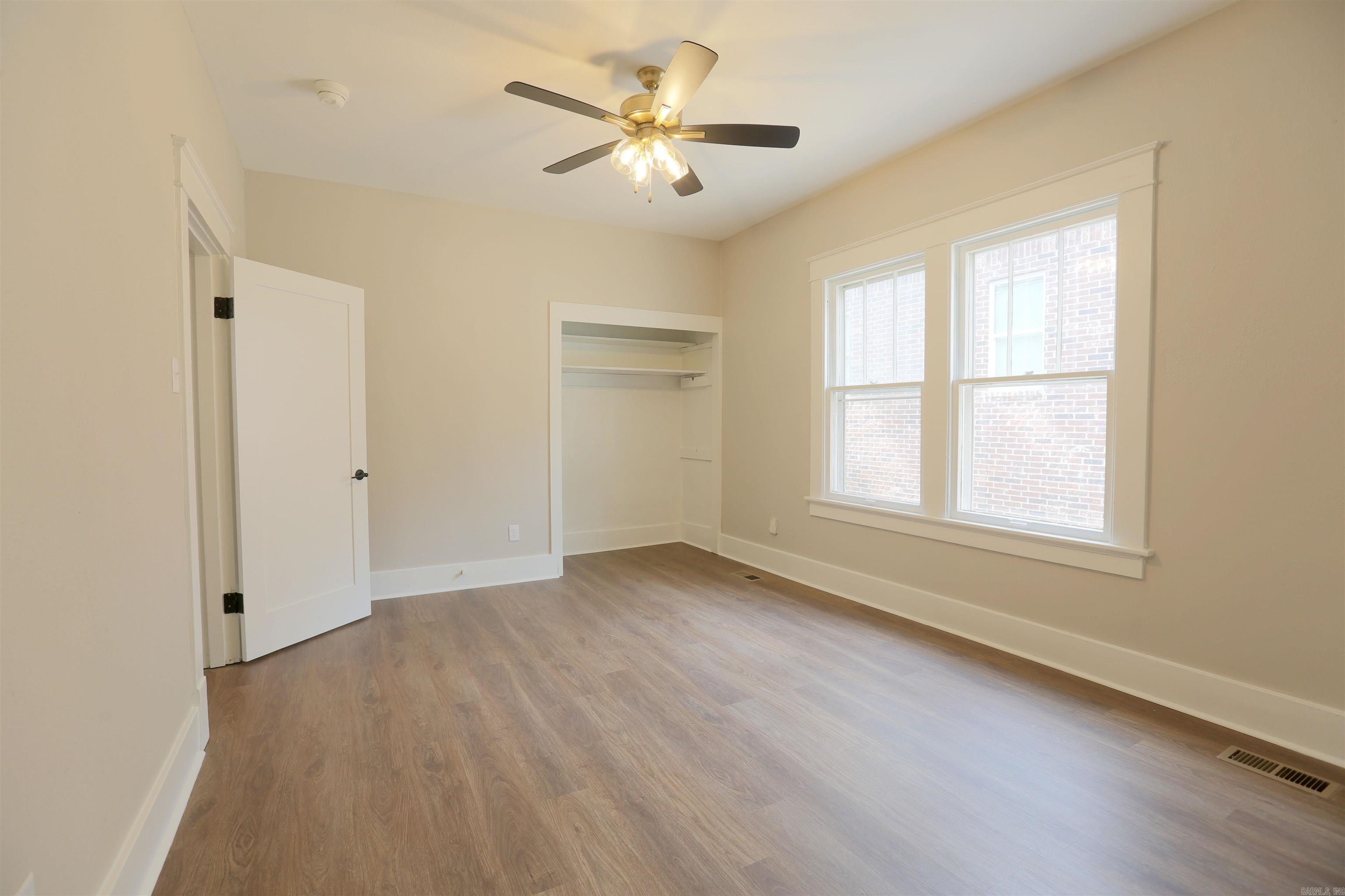 115 N Spruce Property Photo 13