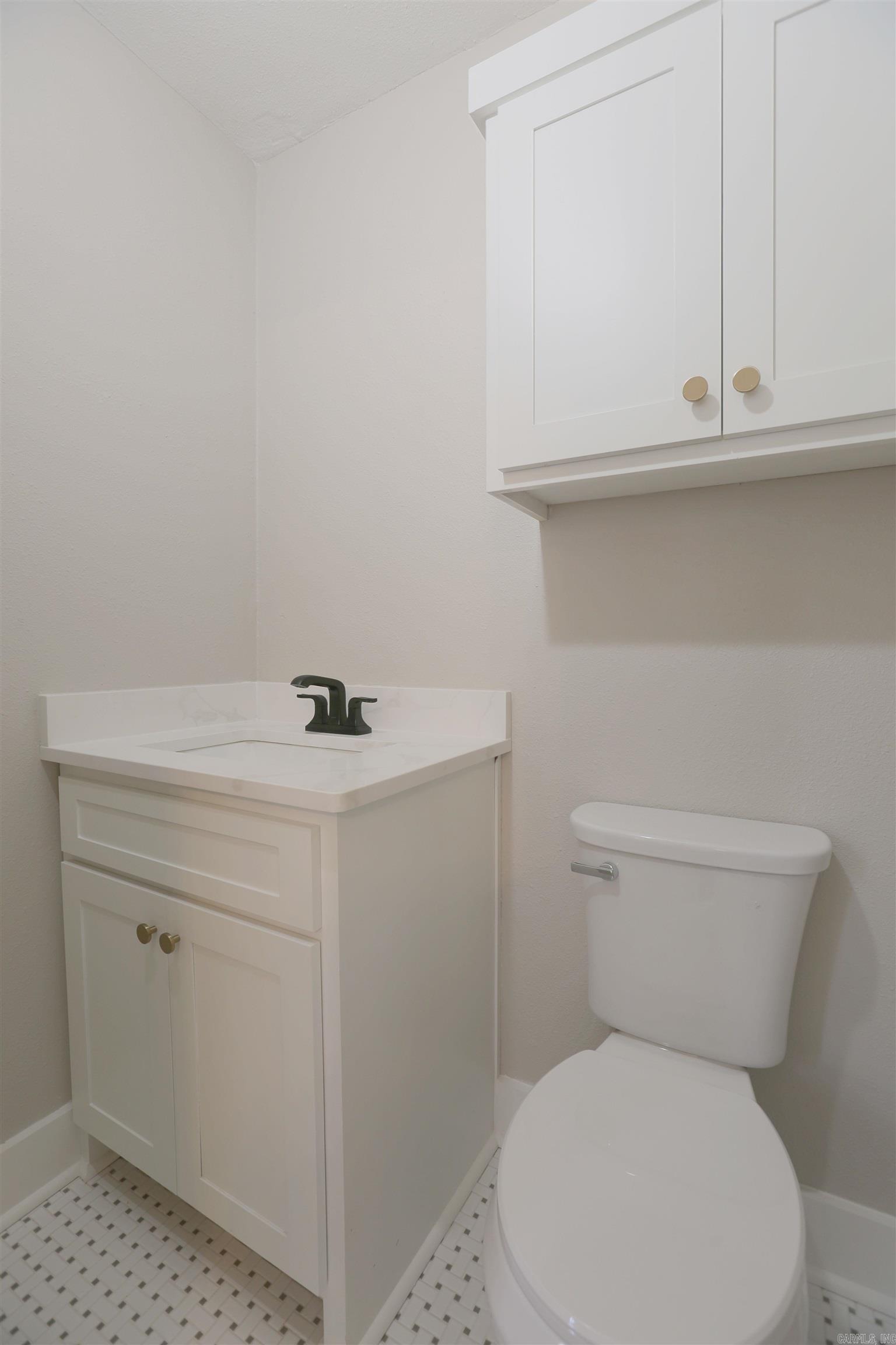 115 N Spruce Property Photo 17