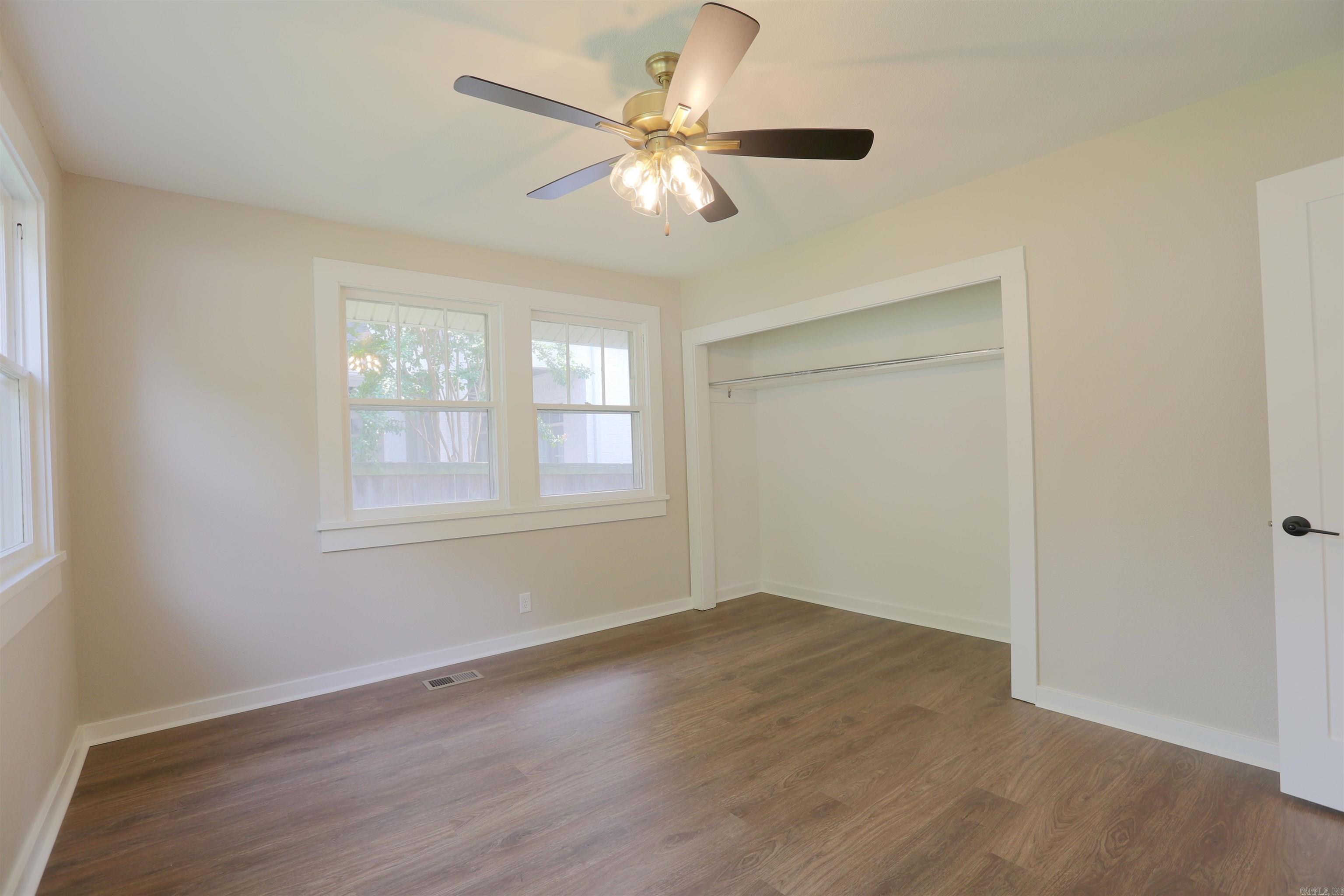 115 N Spruce Property Photo 18