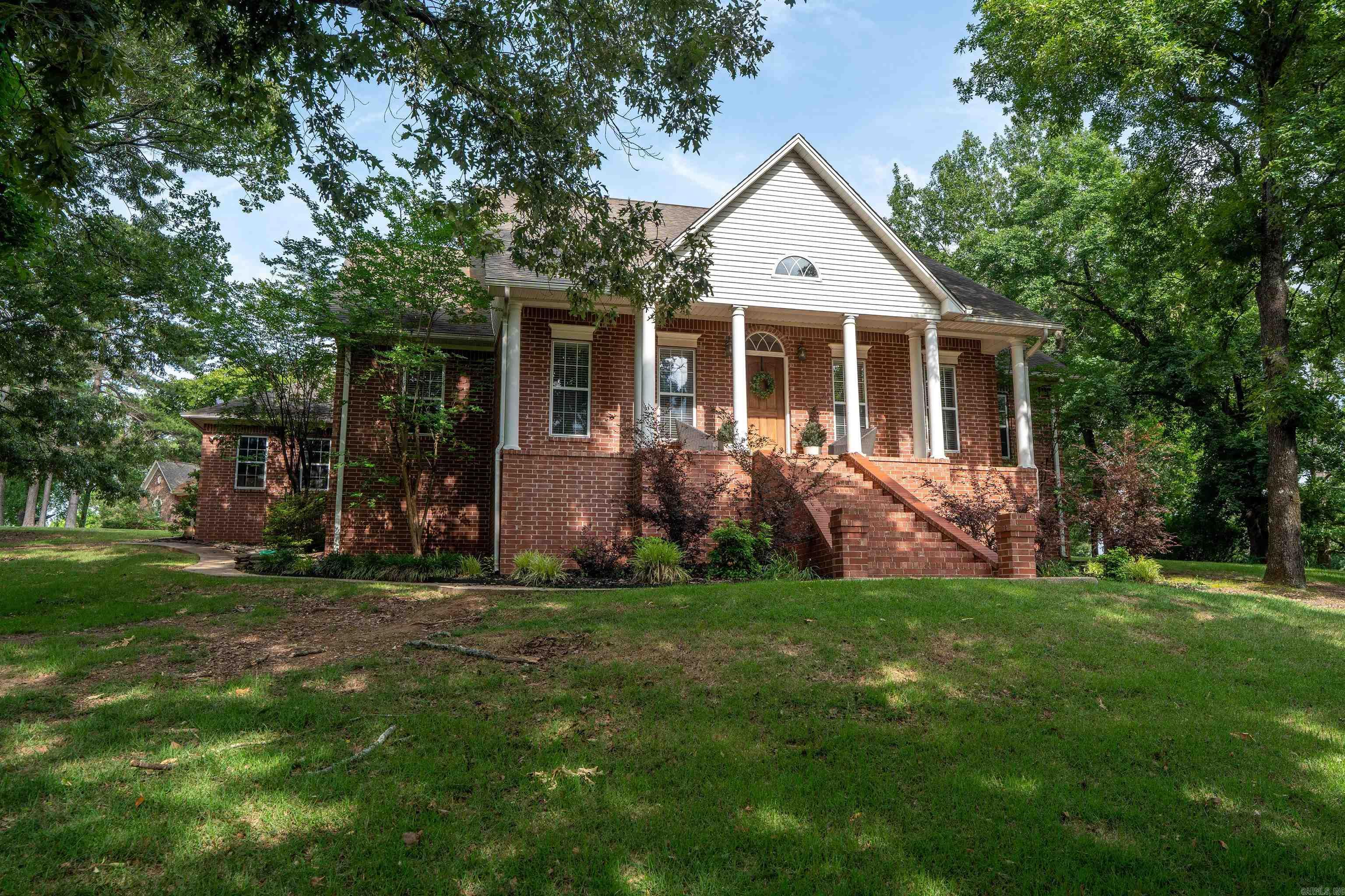 100 Mark Lane Property Photo 1
