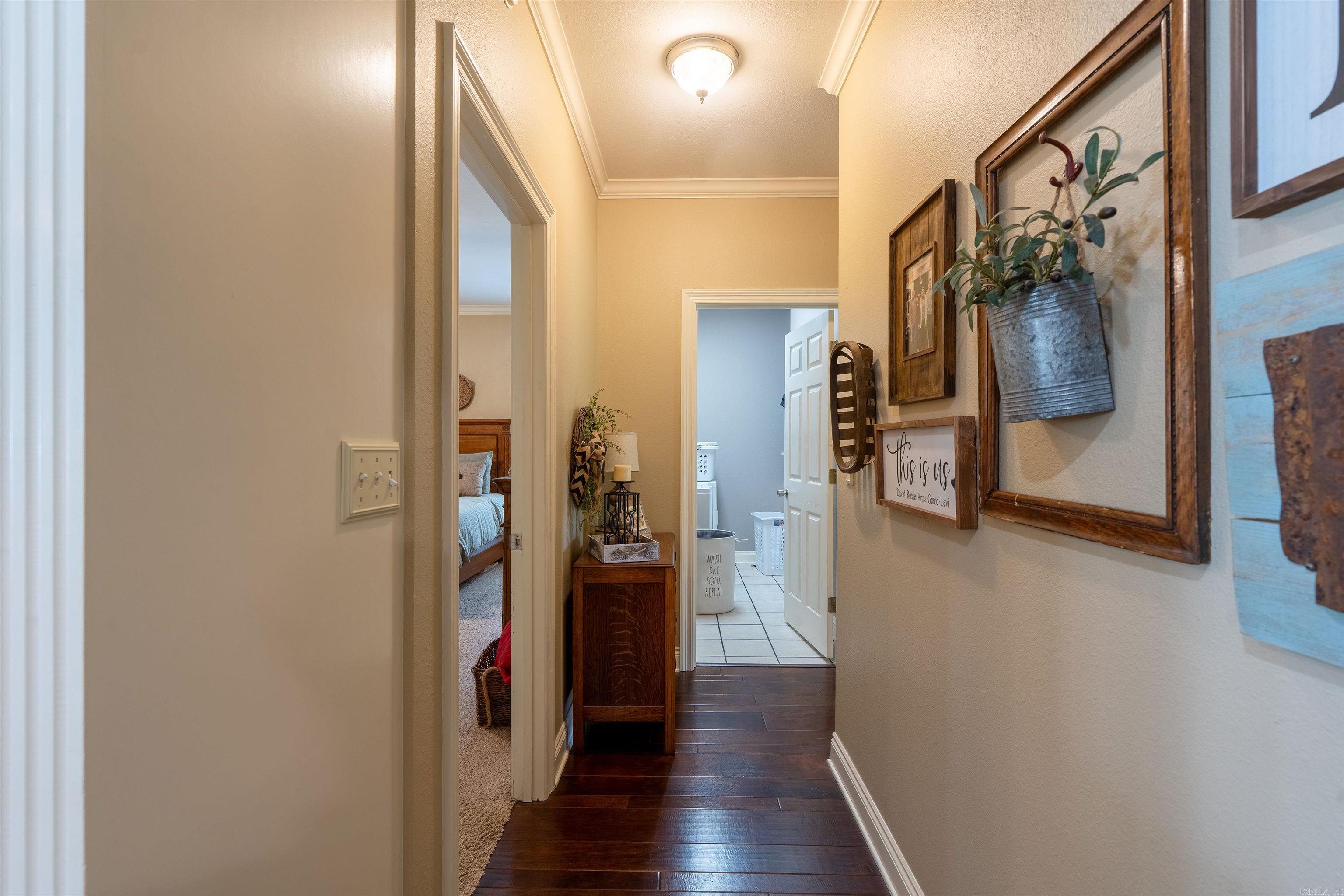 100 Mark Lane Property Photo 16