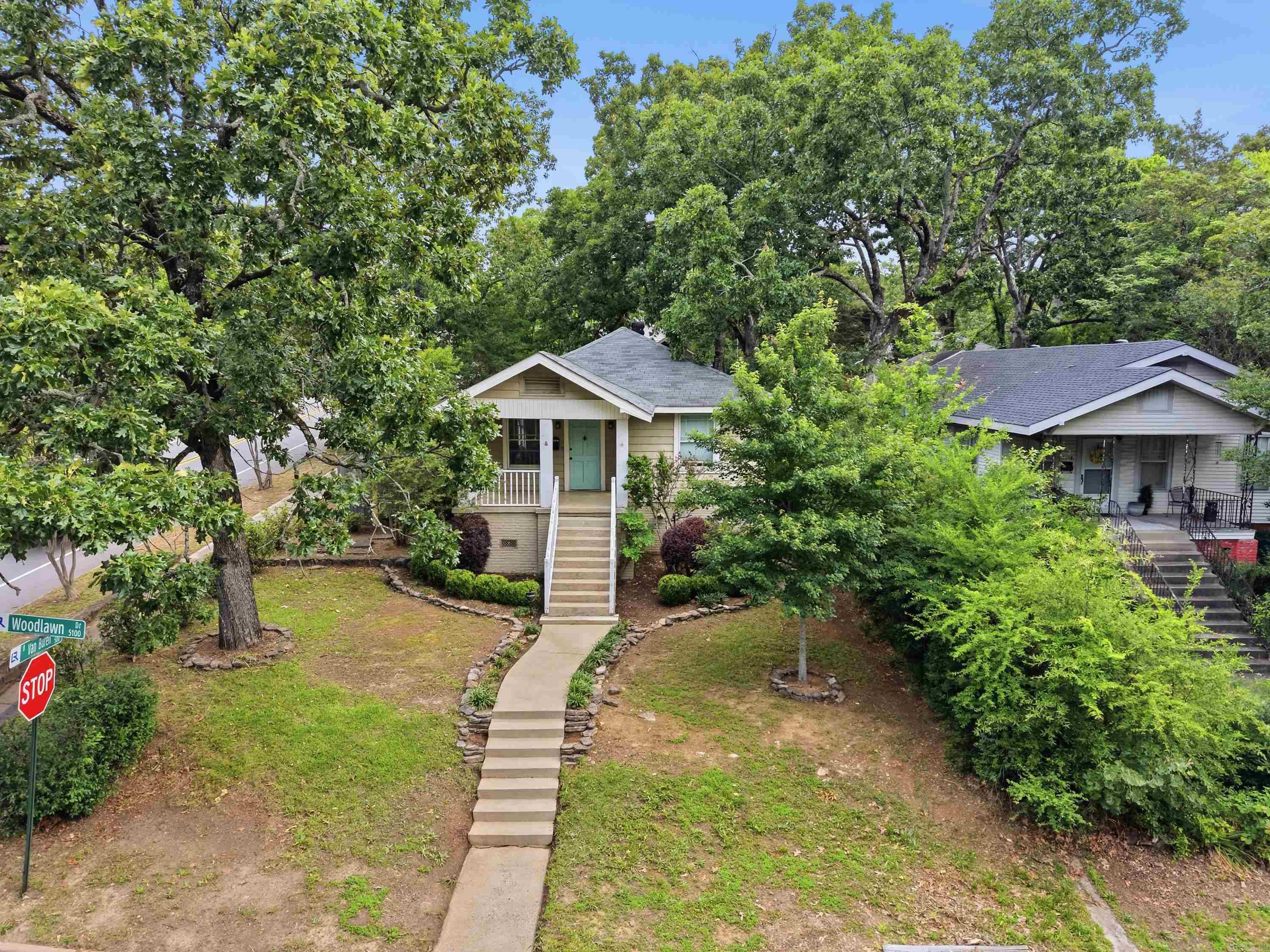 5024 Woodlawn Property Photo 46