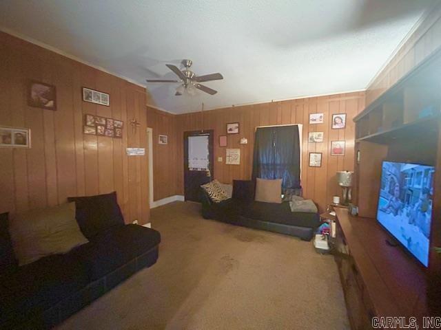 105 W Clinton St Property Photo 6