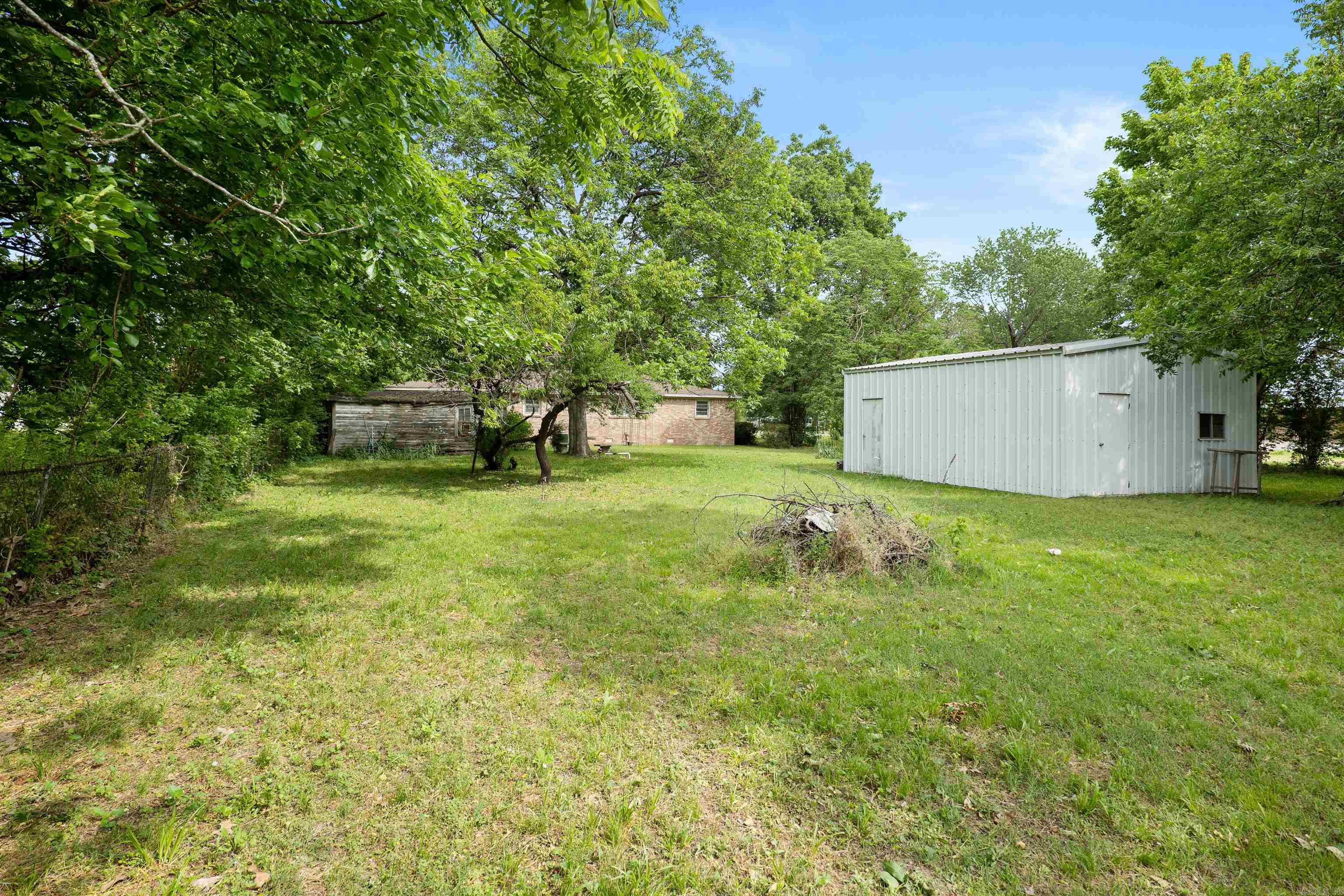 205 Central Ave Property Photo 27