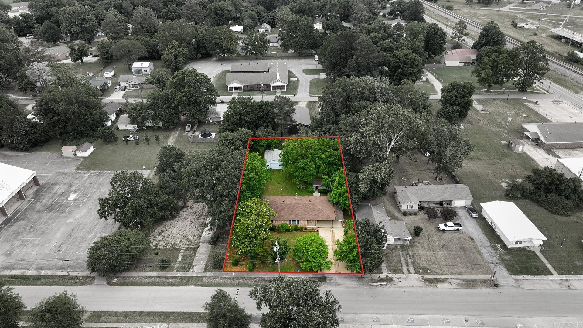 205 Central Ave Property Photo 31
