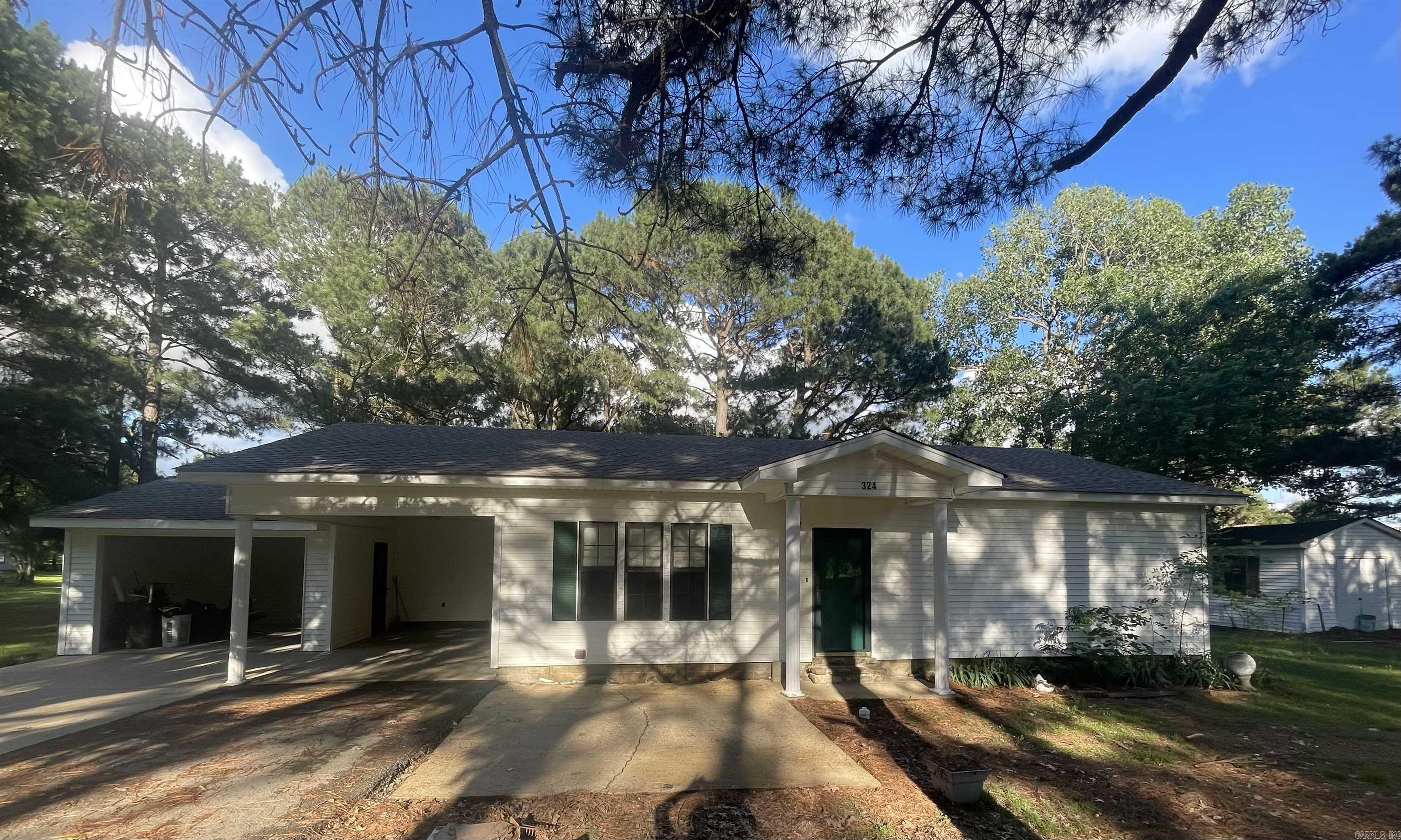 324 Westwind Lane
