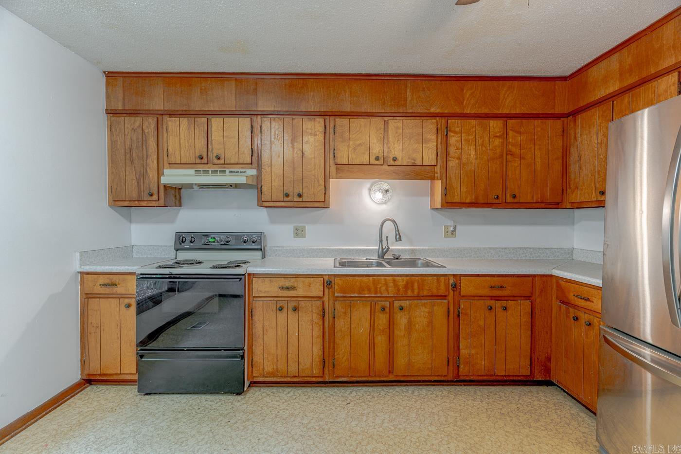 1 Hondo Circle Property Photo 13