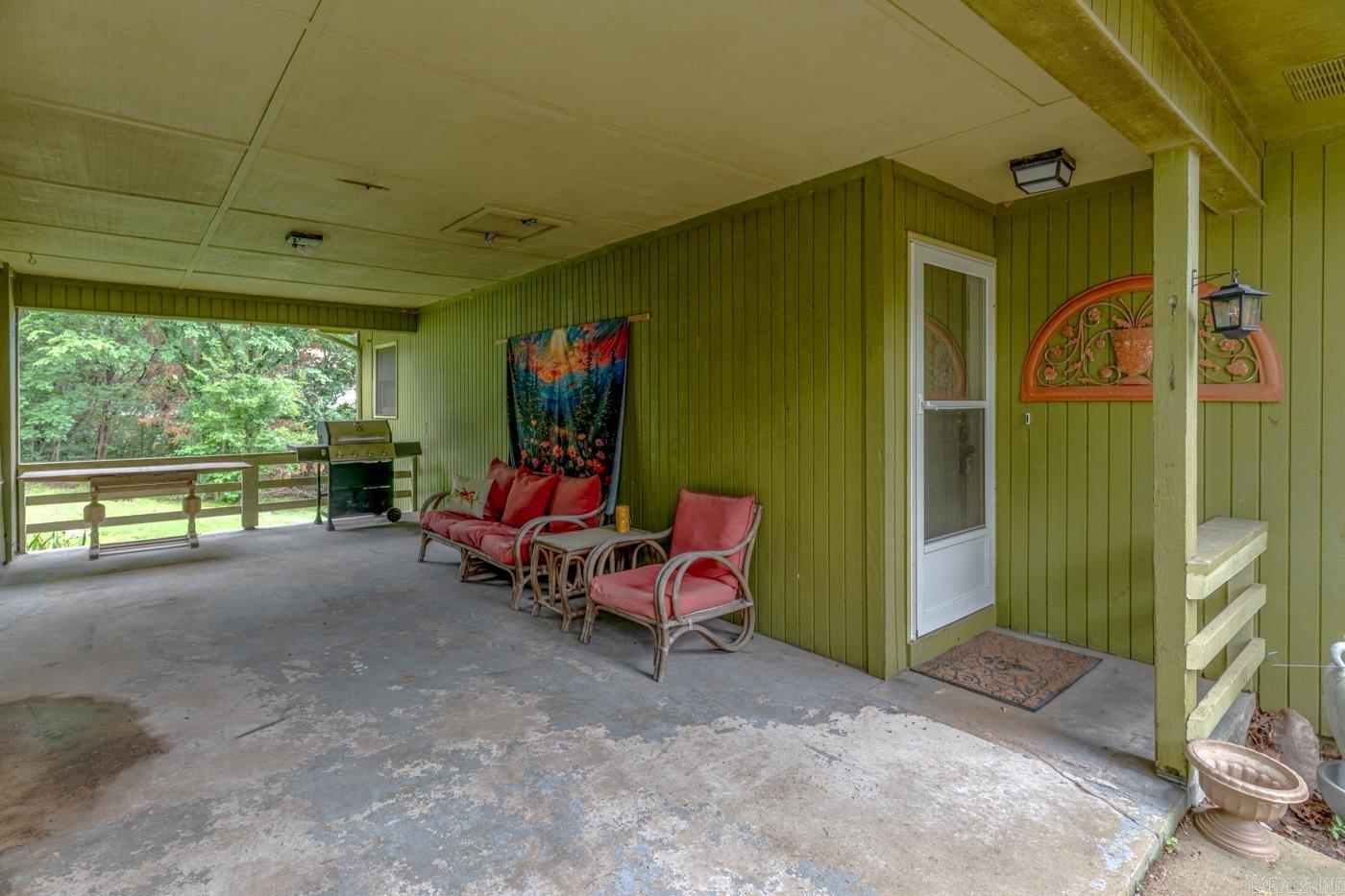 7 Cochise Road Property Photo 4