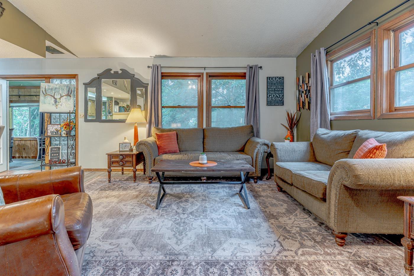 7 Cochise Road Property Photo 10