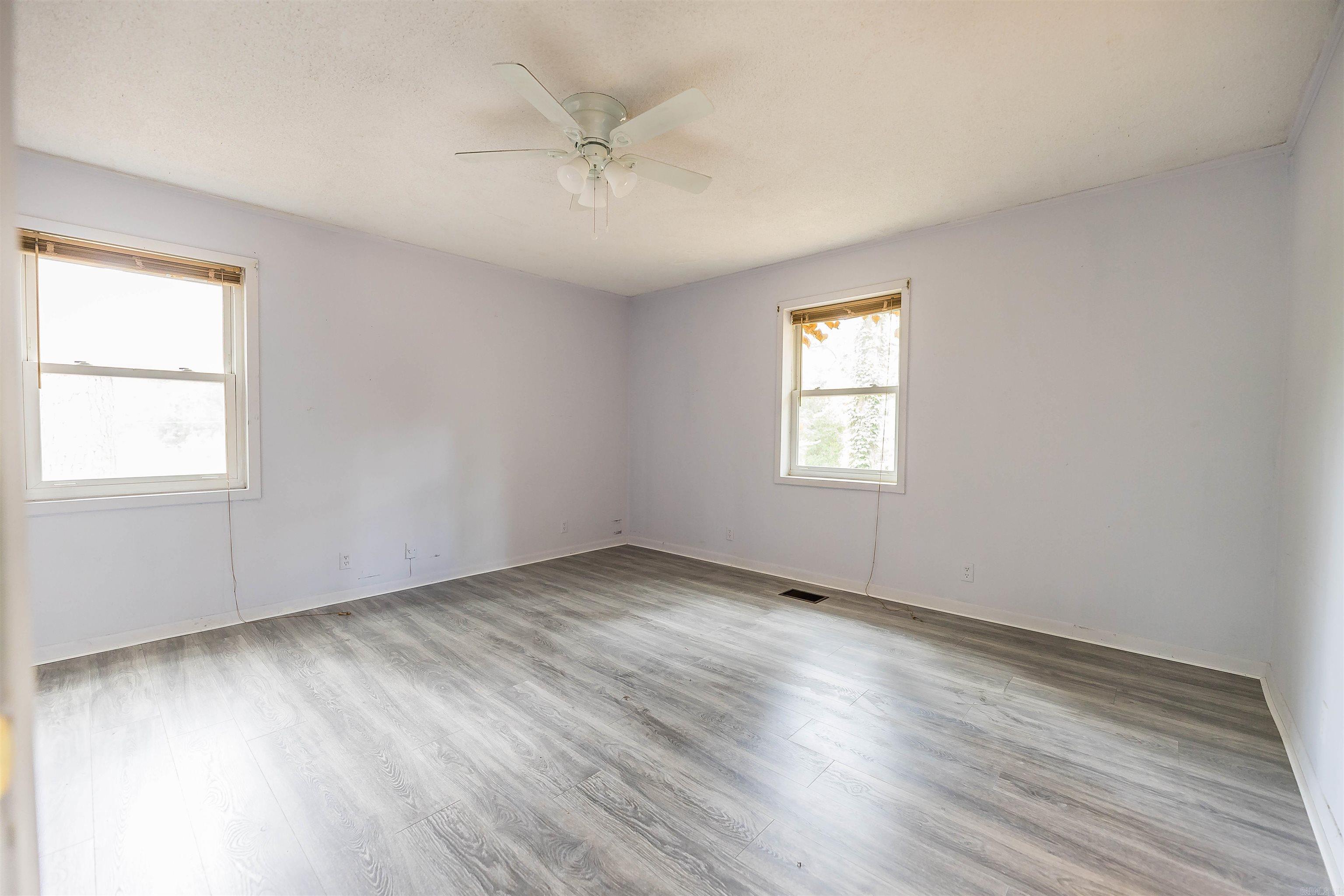 1030 Woodcrest Rd Property Photo 15