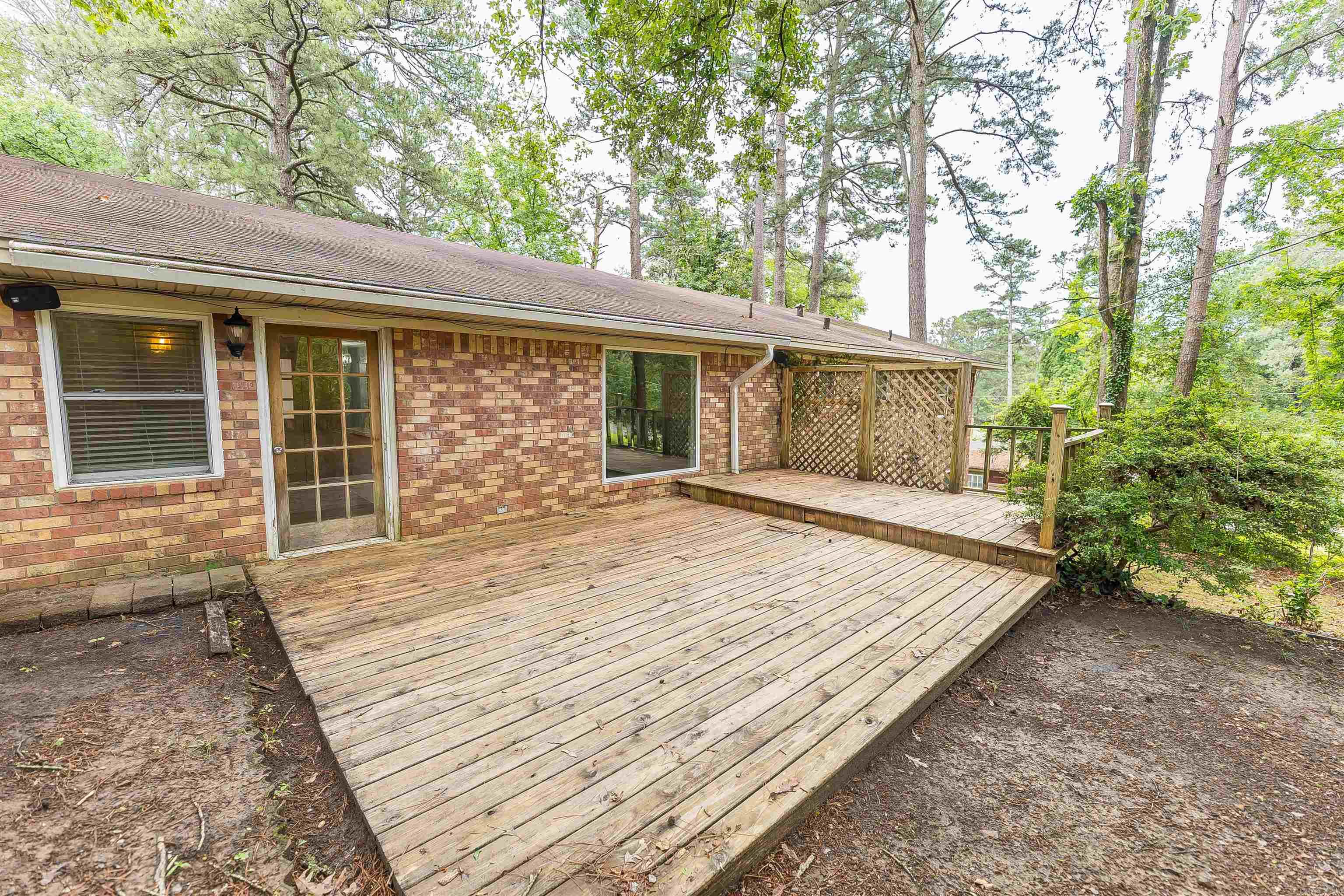 1030 Woodcrest Rd Property Photo 21