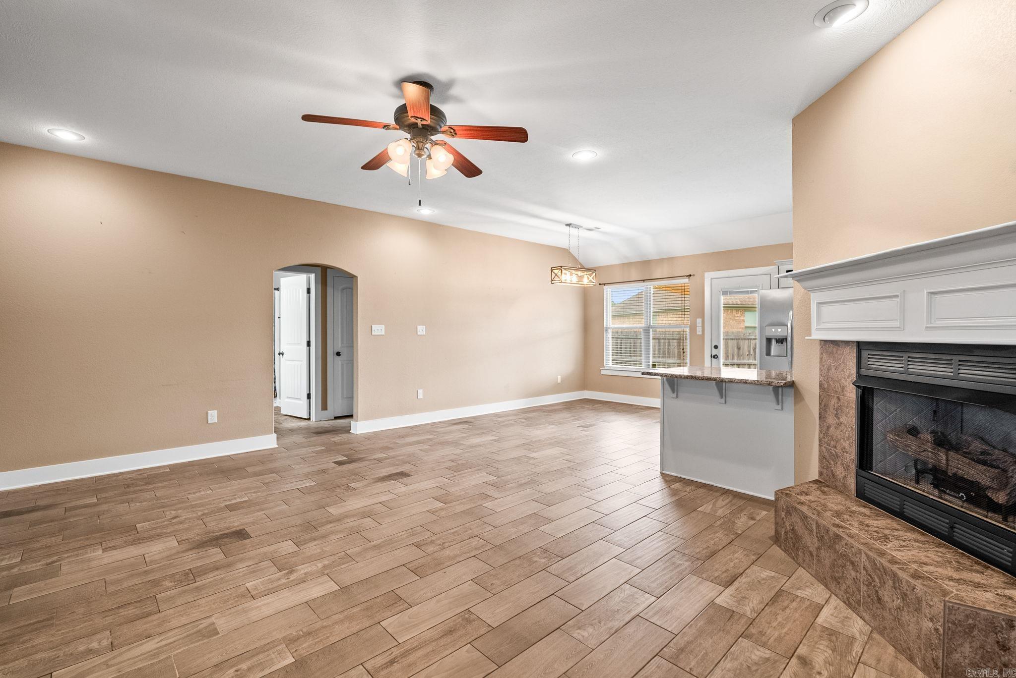 13 Tigers Eye Cove Property Photo 3