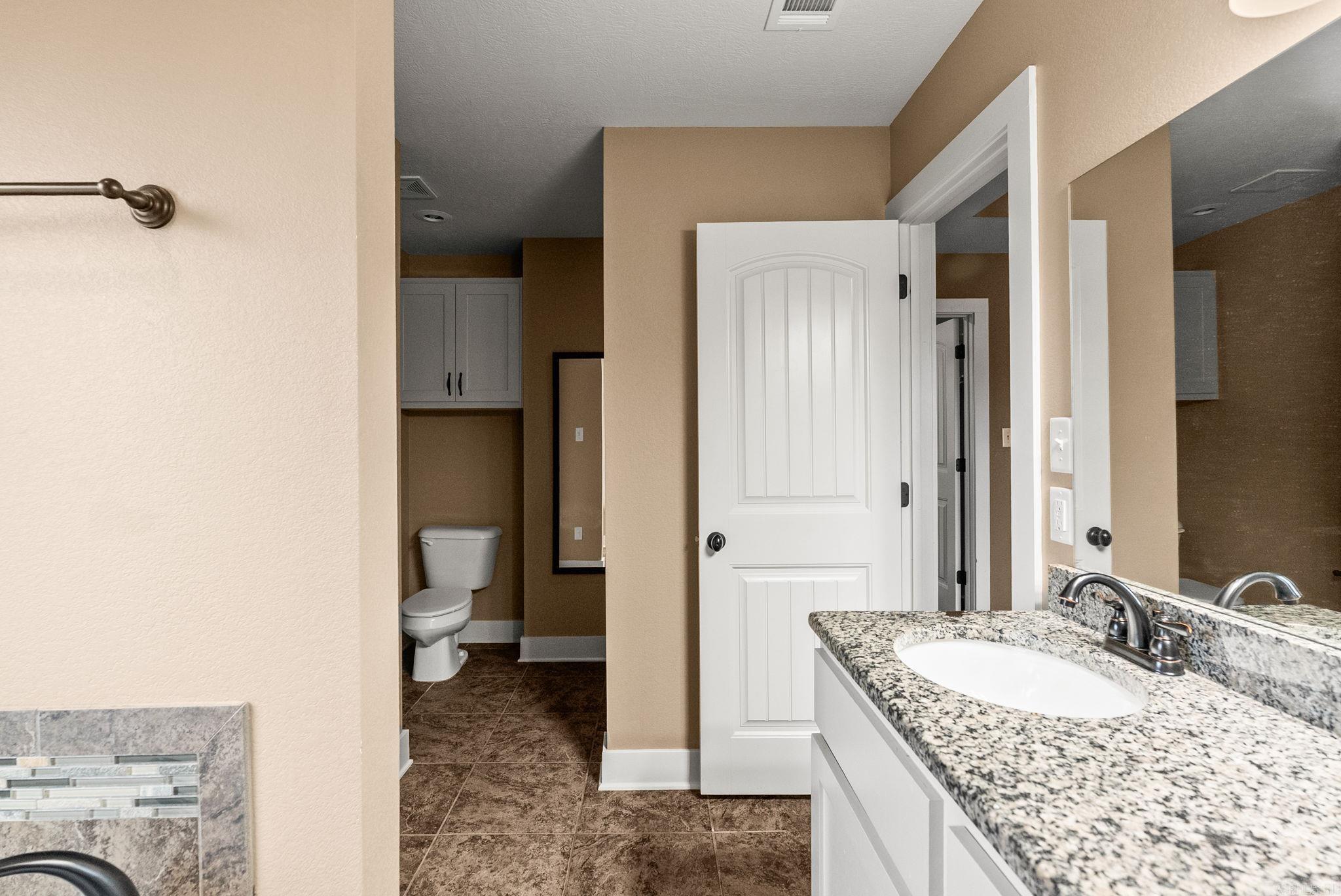 13 Tigers Eye Cove Property Photo 19