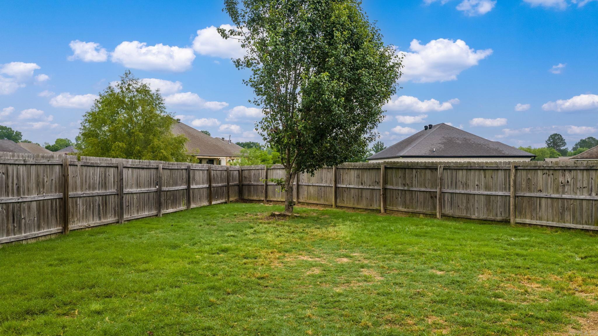 13 Tigers Eye Cove Property Photo 33