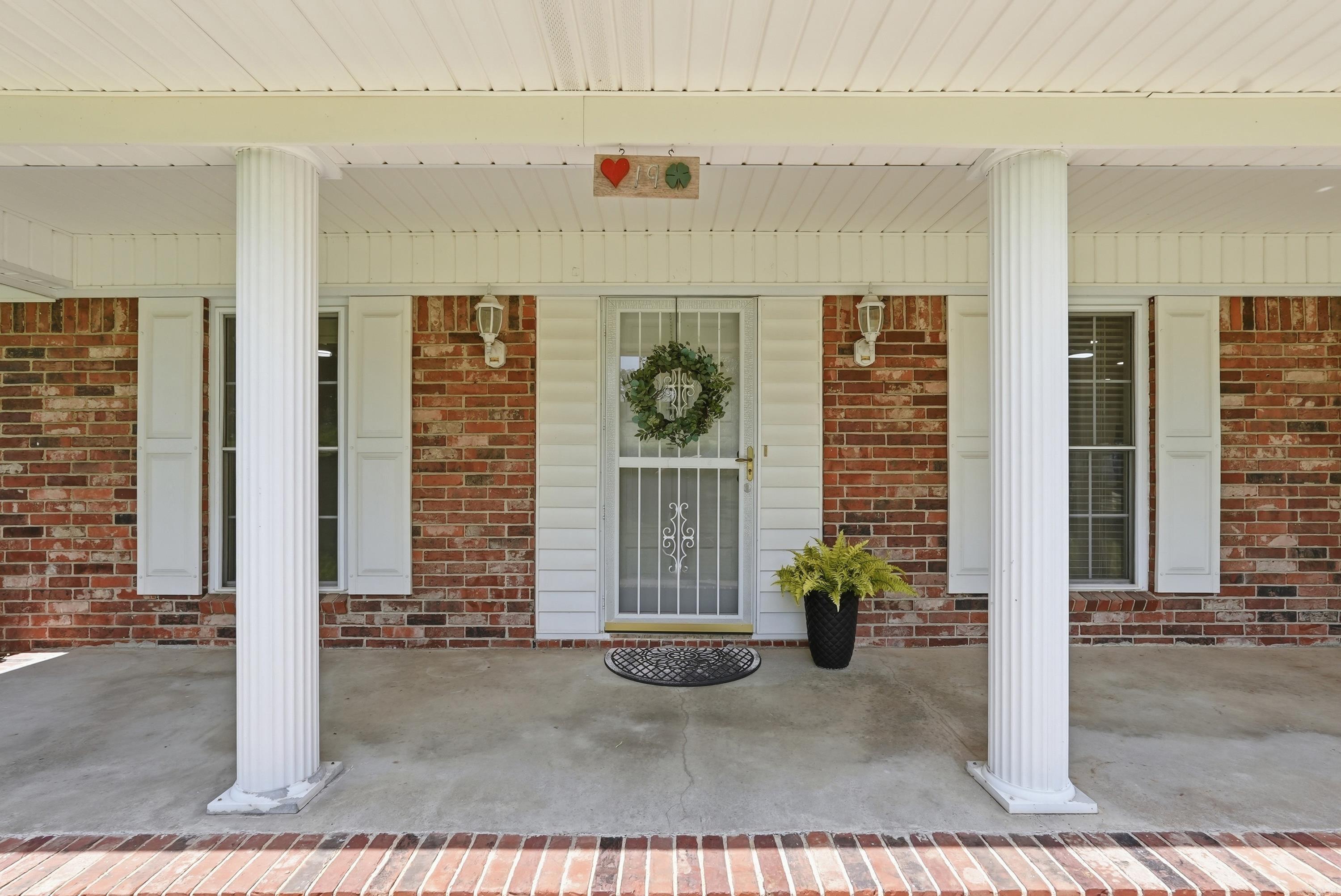 19 Ridgecrest Drive Property Photo 4