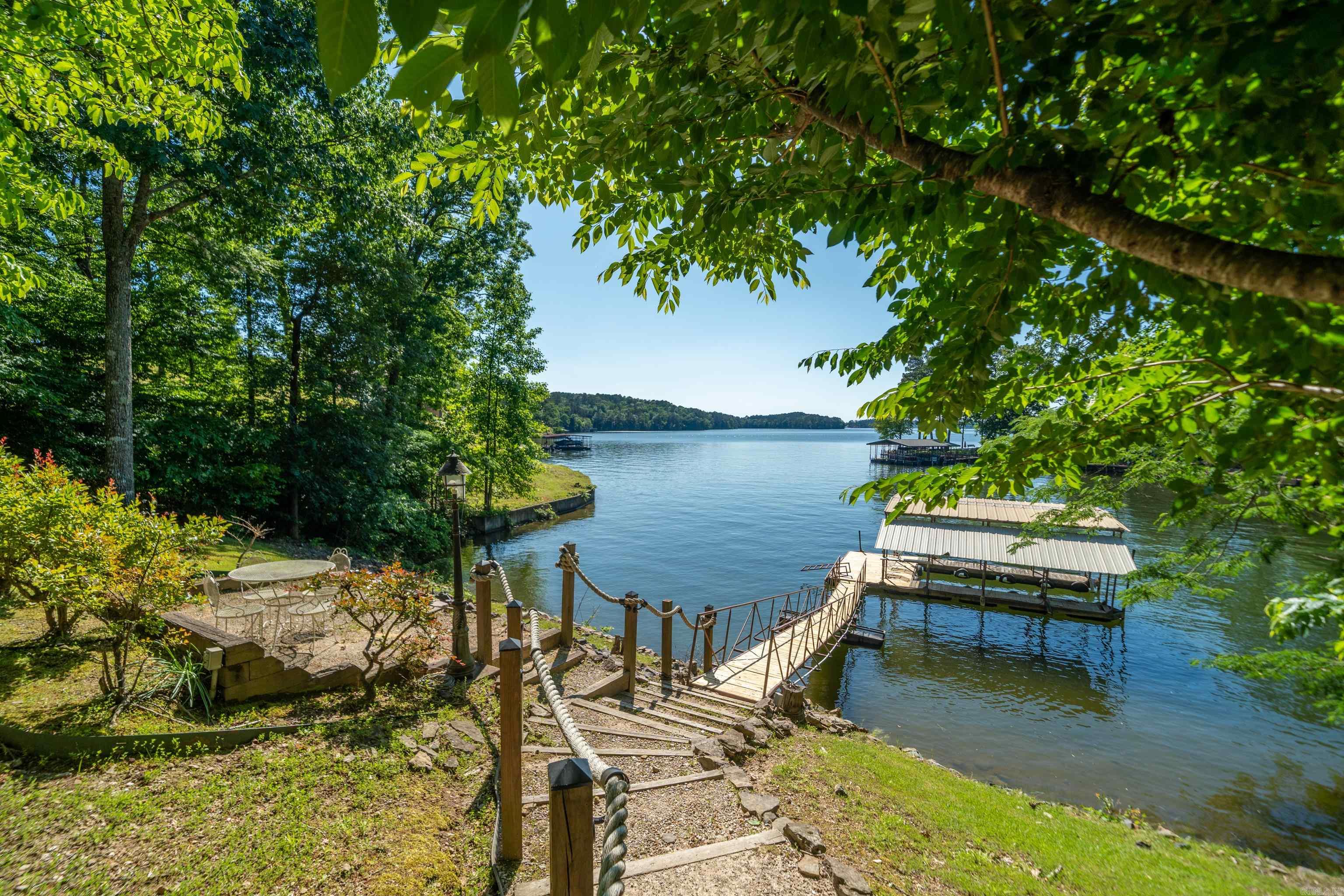 327 Longview Point Property Photo 44