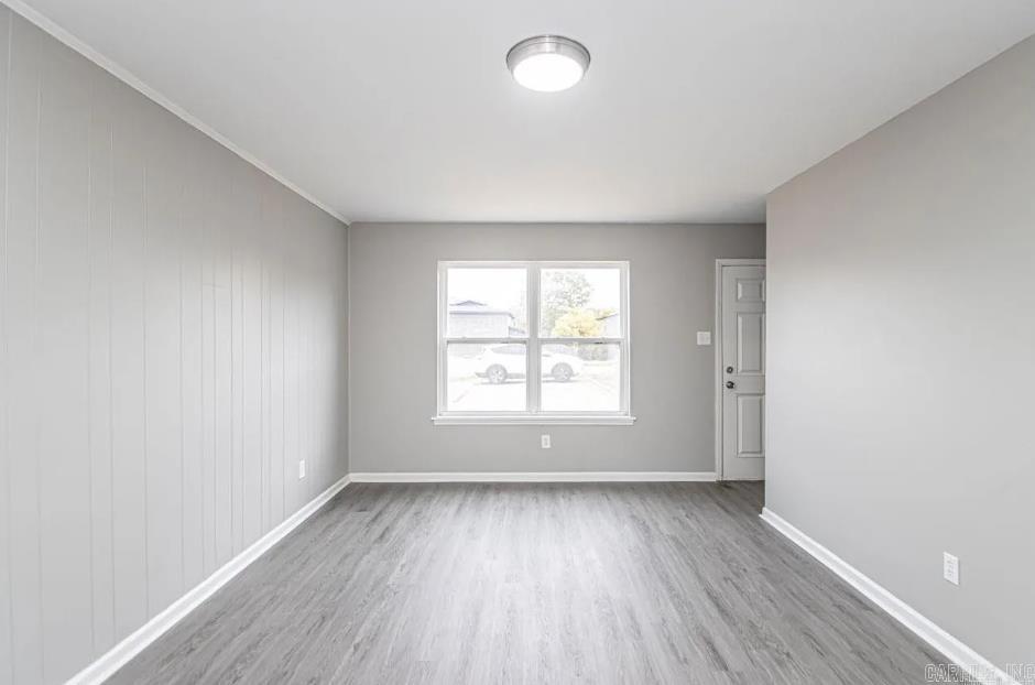 1820 Sanford Drive, Unit 4 Property Photo 4