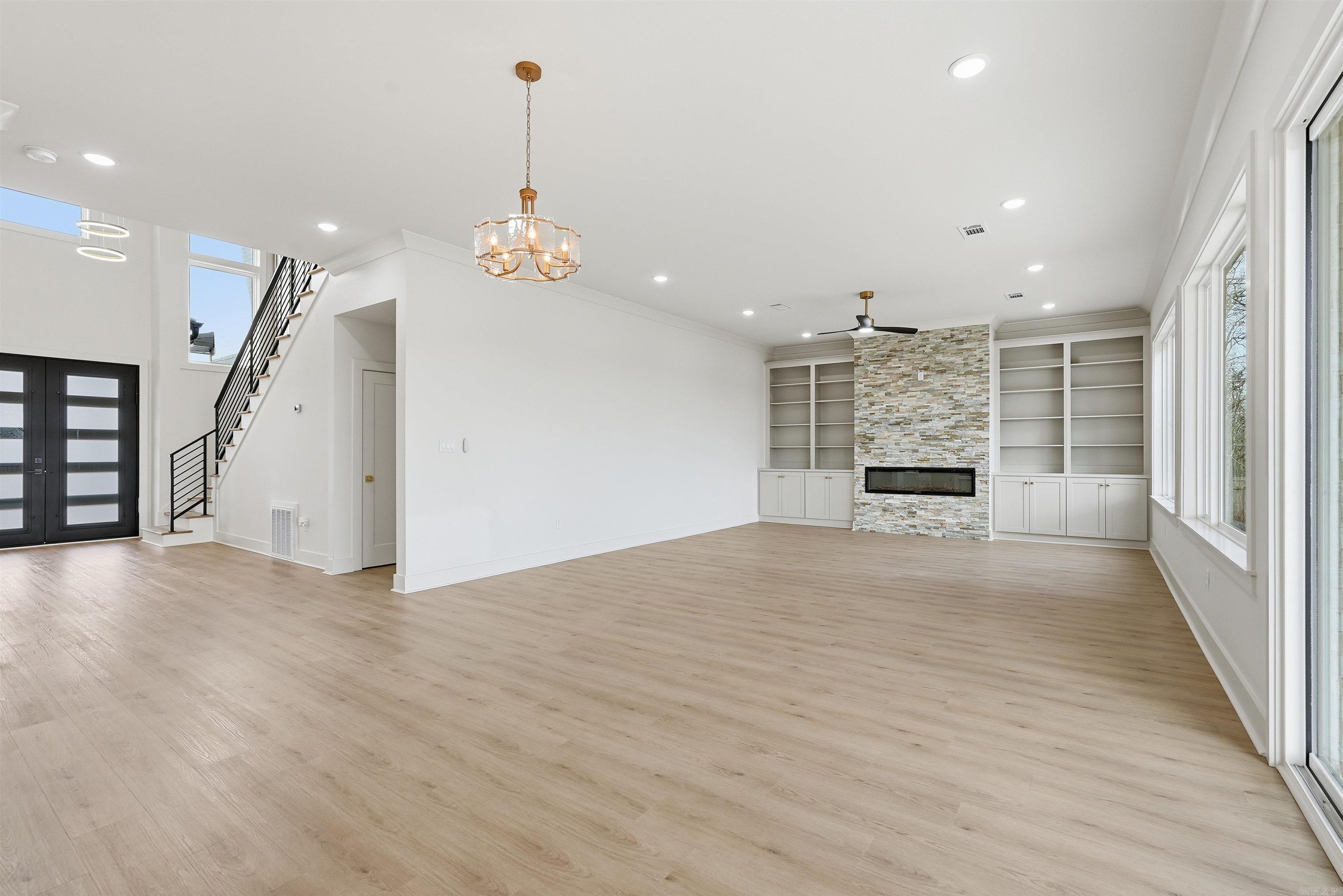 982 Fern Ridge Rd Property Photo 13
