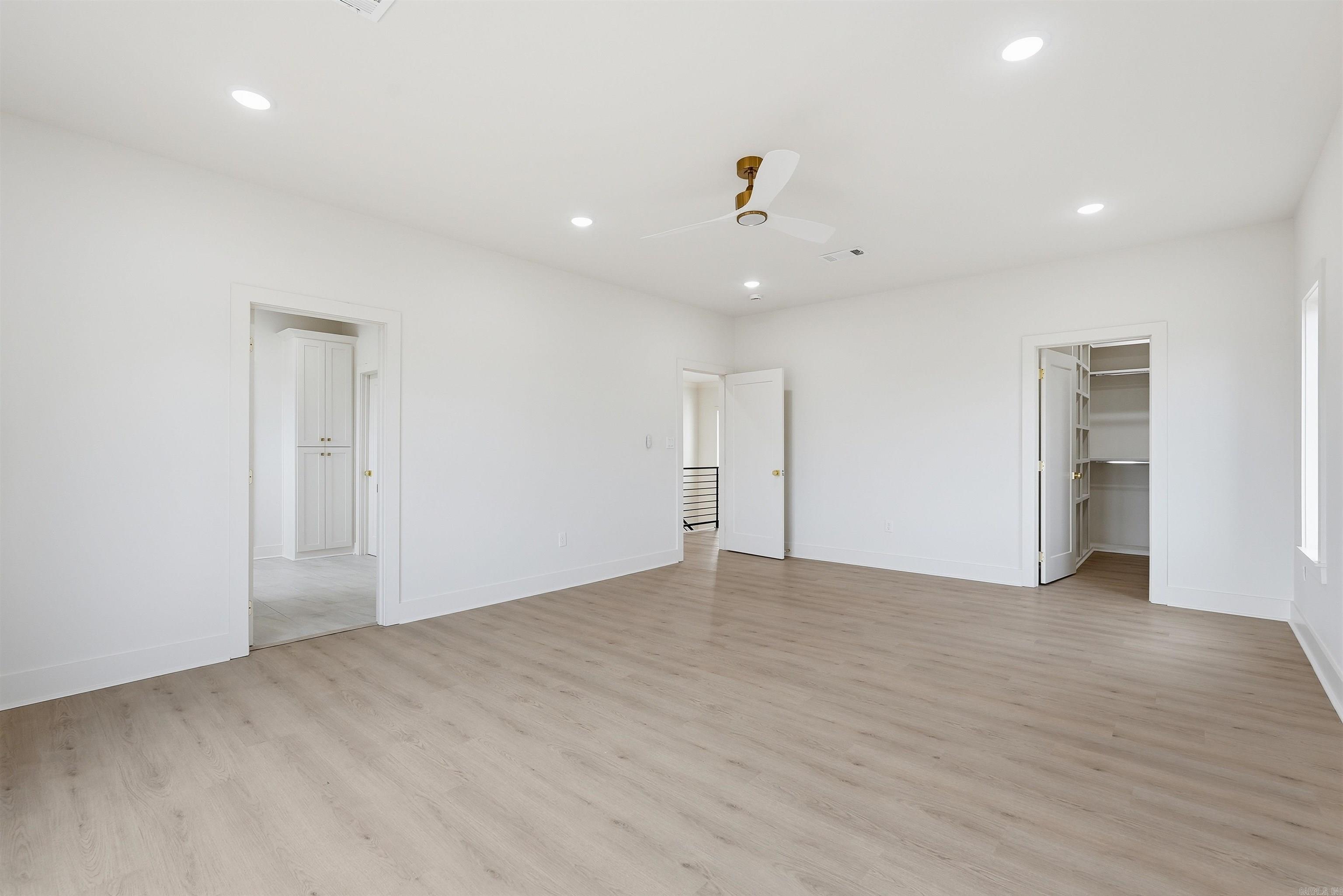 982 Fern Ridge Rd Property Photo 29