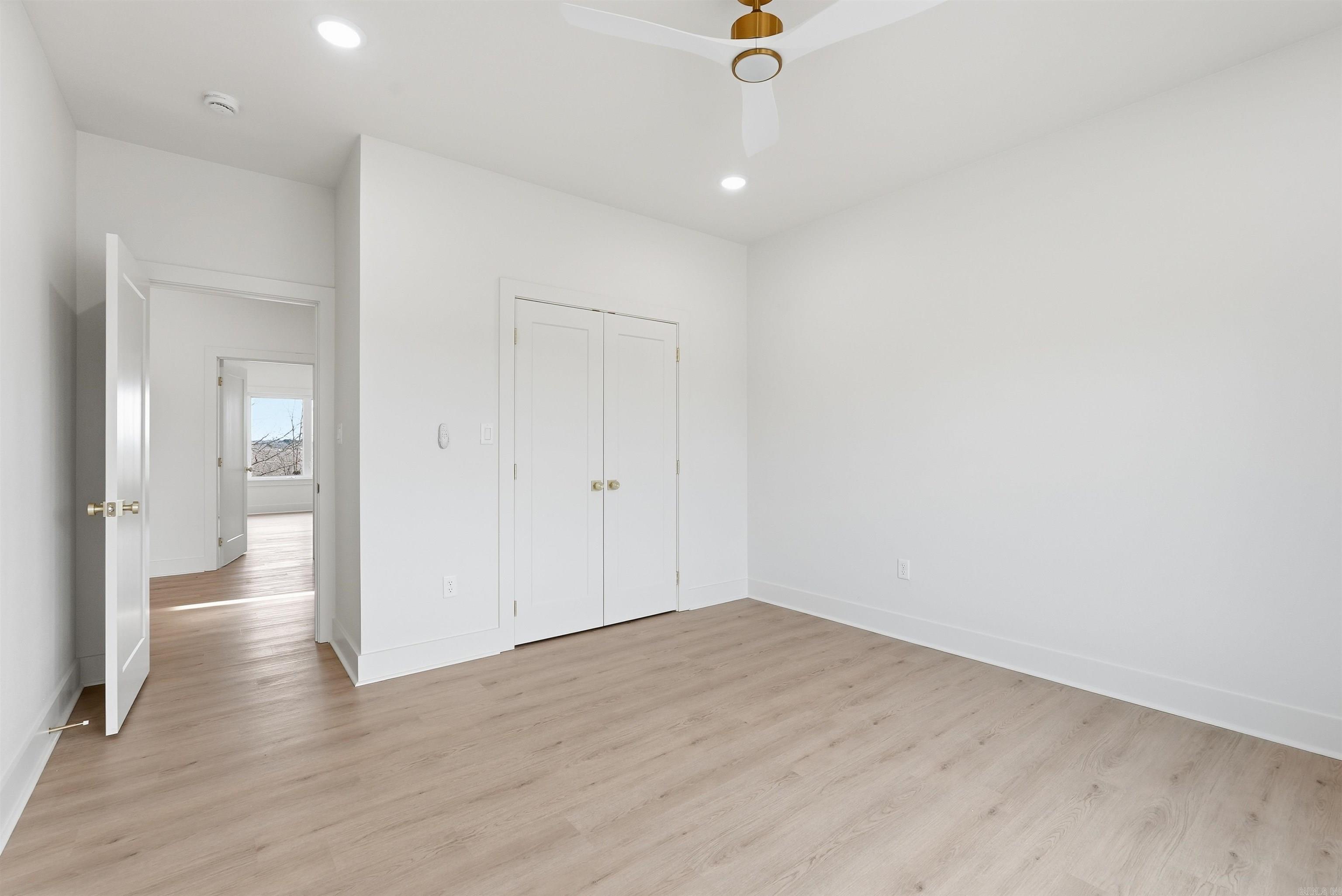 982 Fern Ridge Rd Property Photo 39