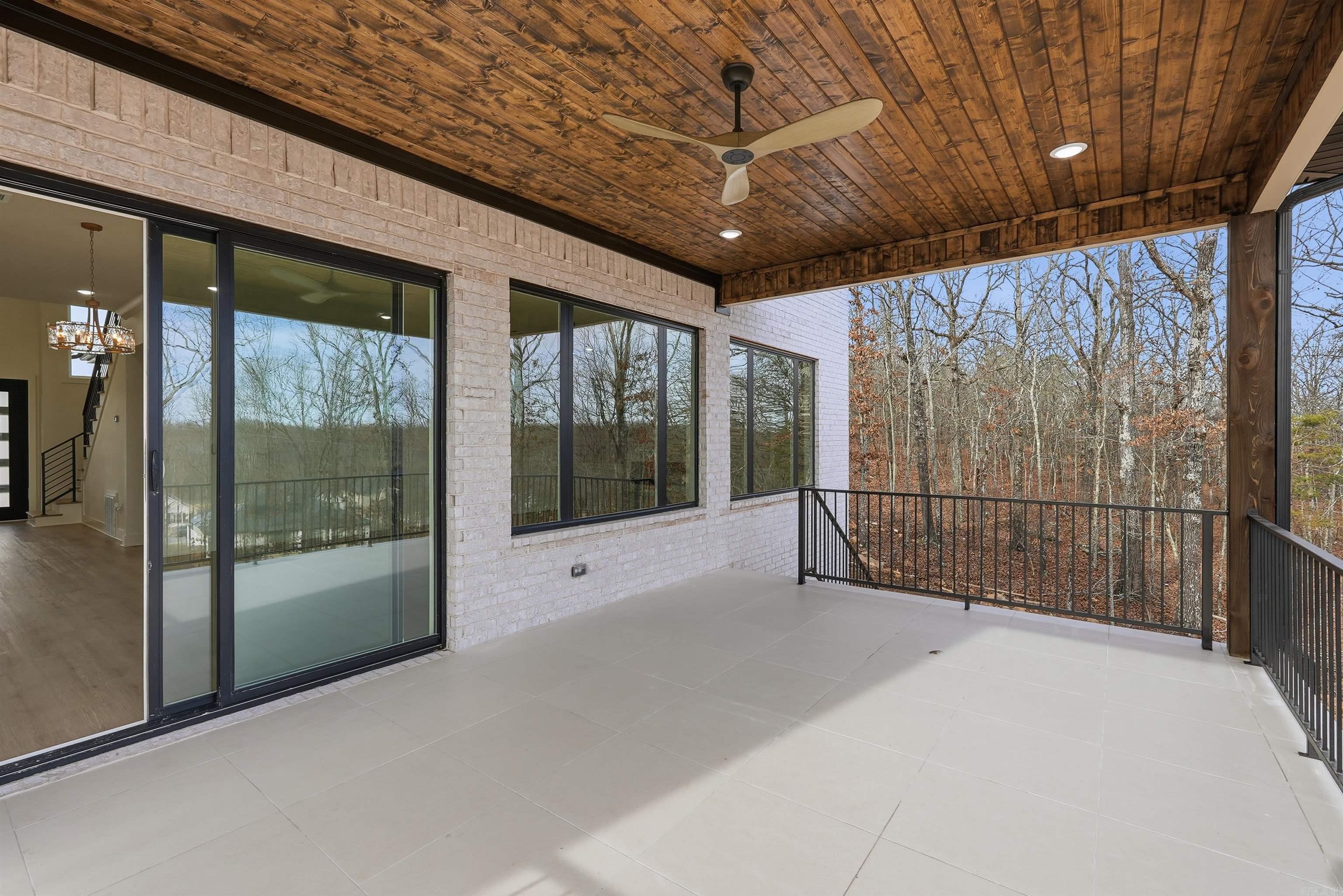 982 Fern Ridge Rd Property Photo 45