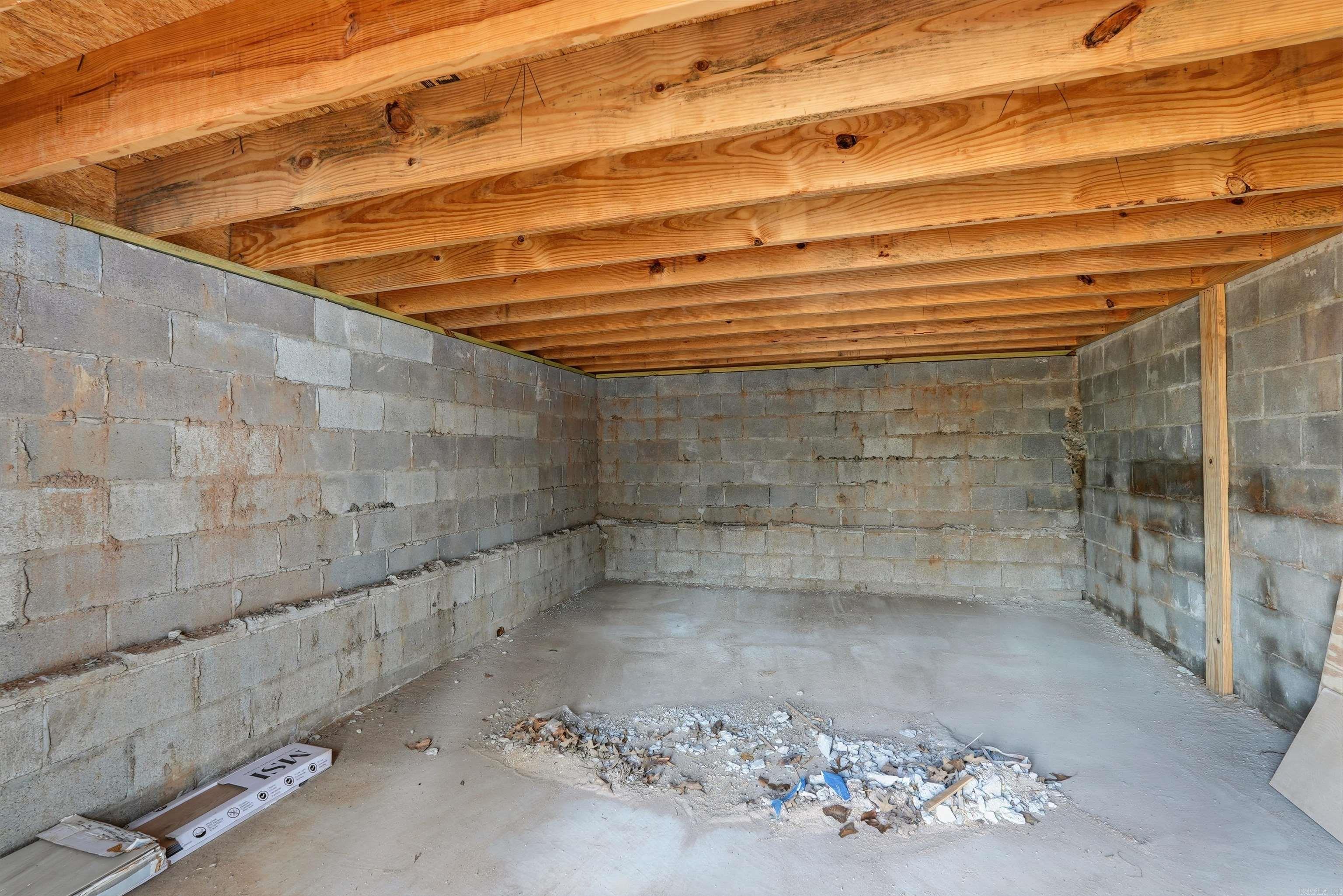 982 Fern Ridge Rd Property Photo 47