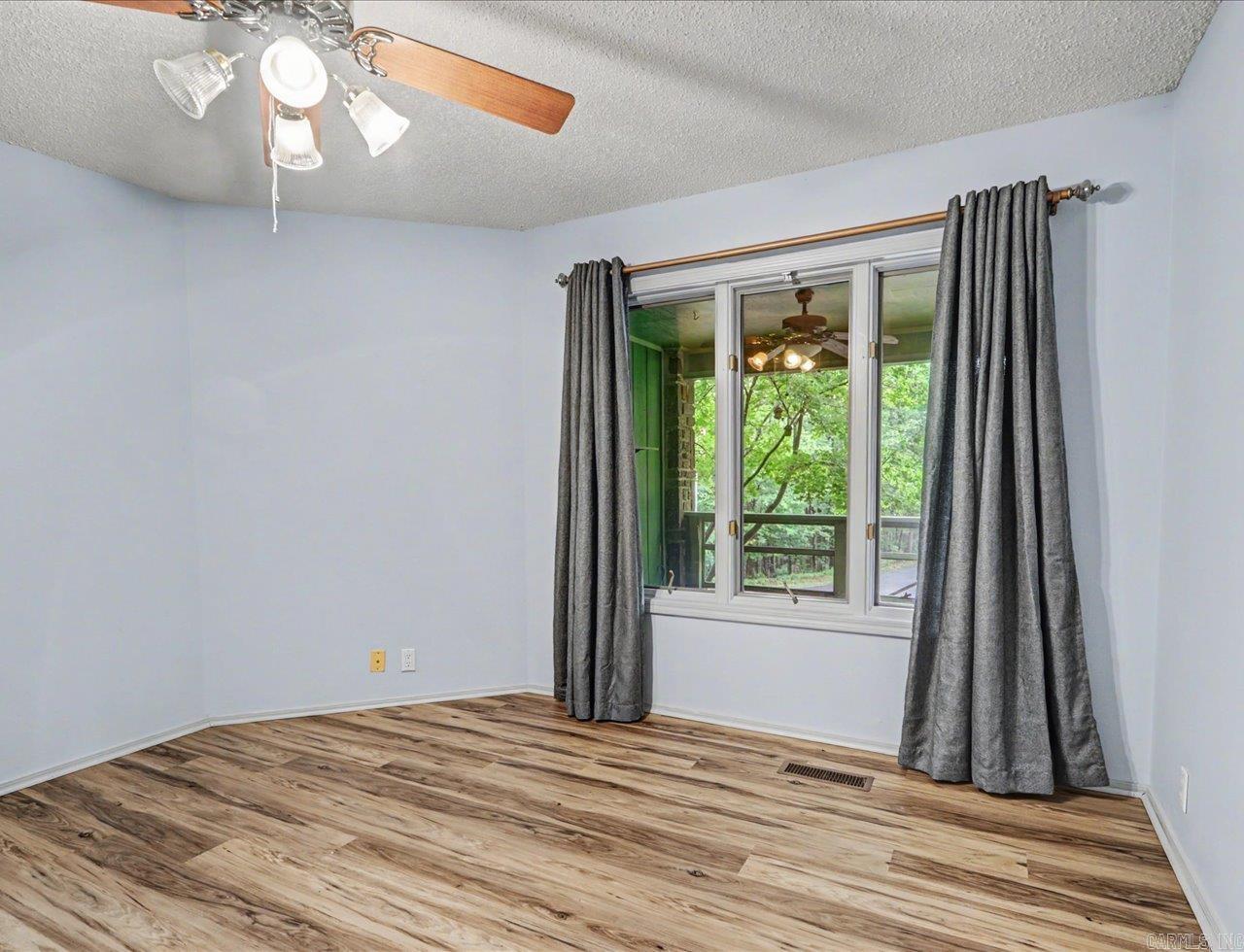 27 Murcia Way Property Photo 15