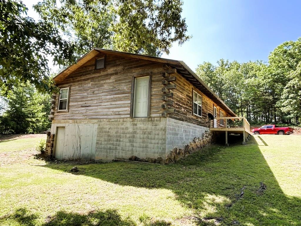 2731 Holmes Road Property Photo 16