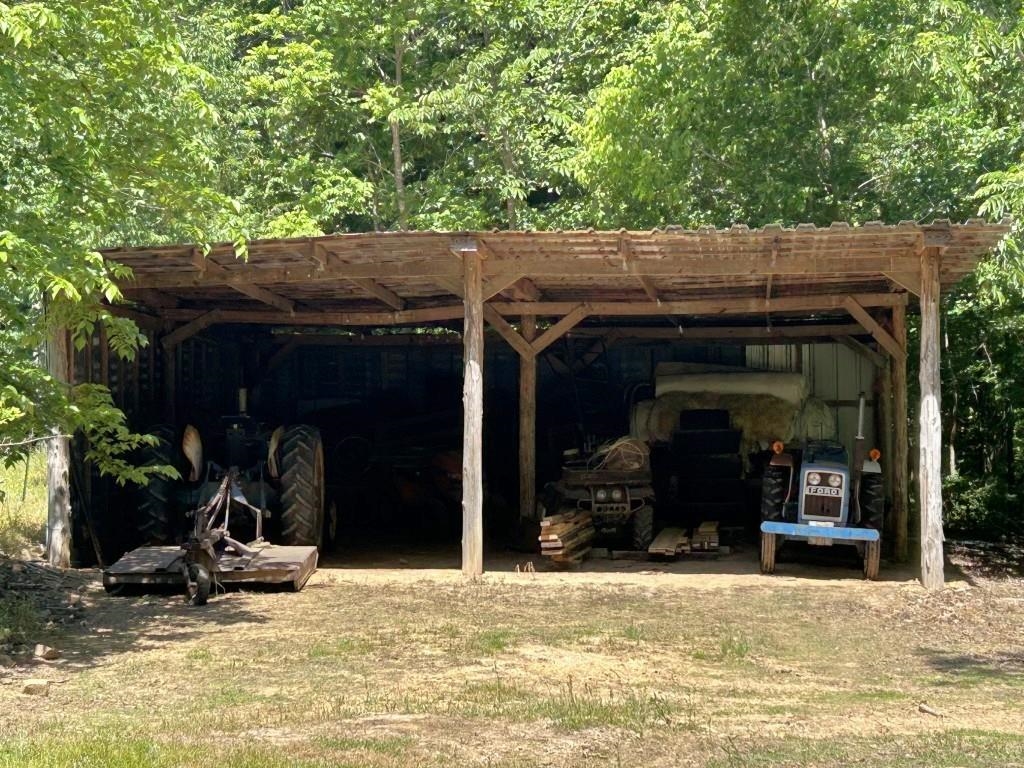 2731 Holmes Road Property Photo 34