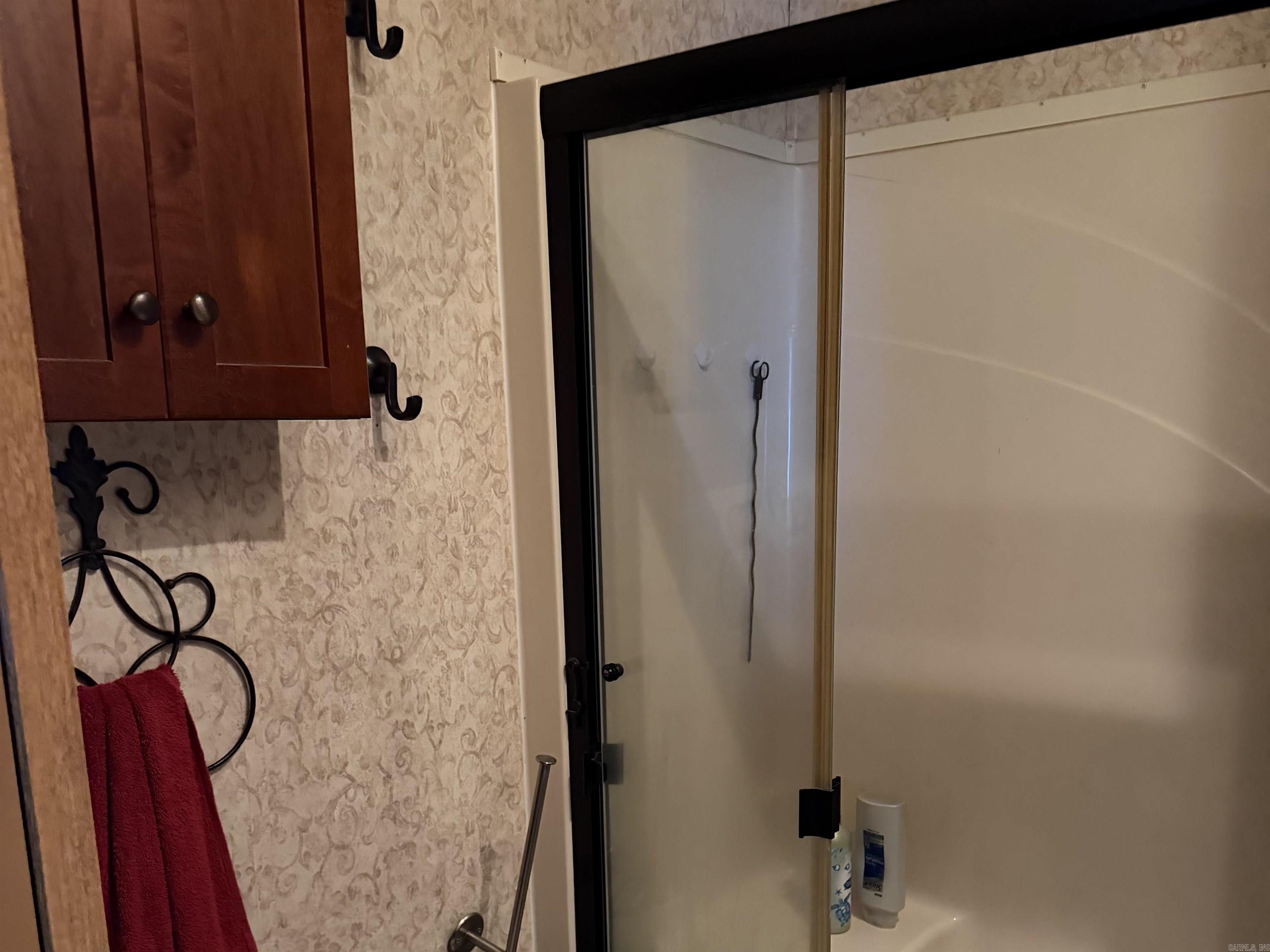 196 Pine Valley Drive Property Photo 7