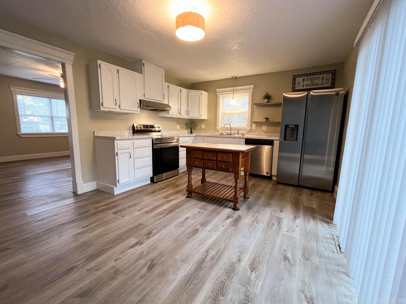 109 Manilla Street Property Photo 6