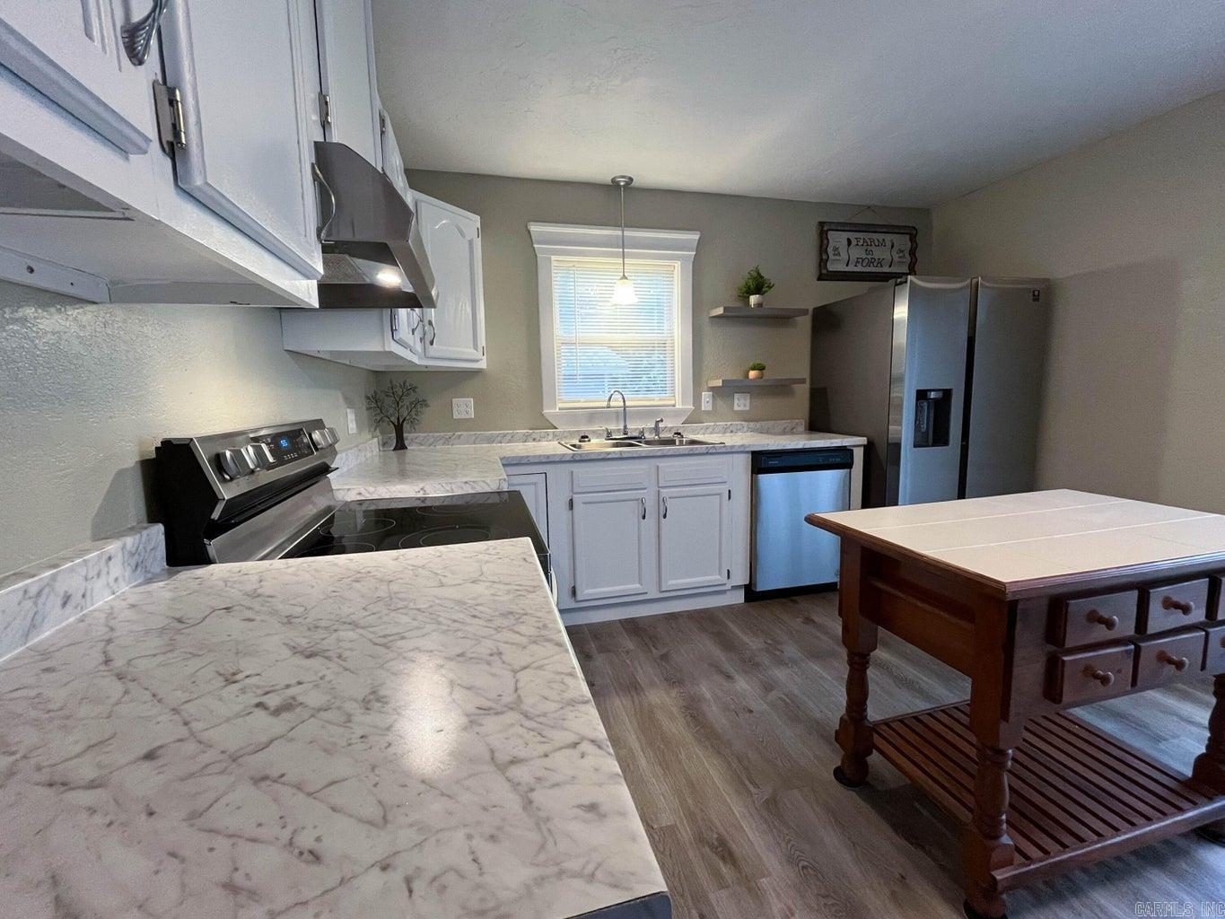 109 Manilla Street Property Photo 11