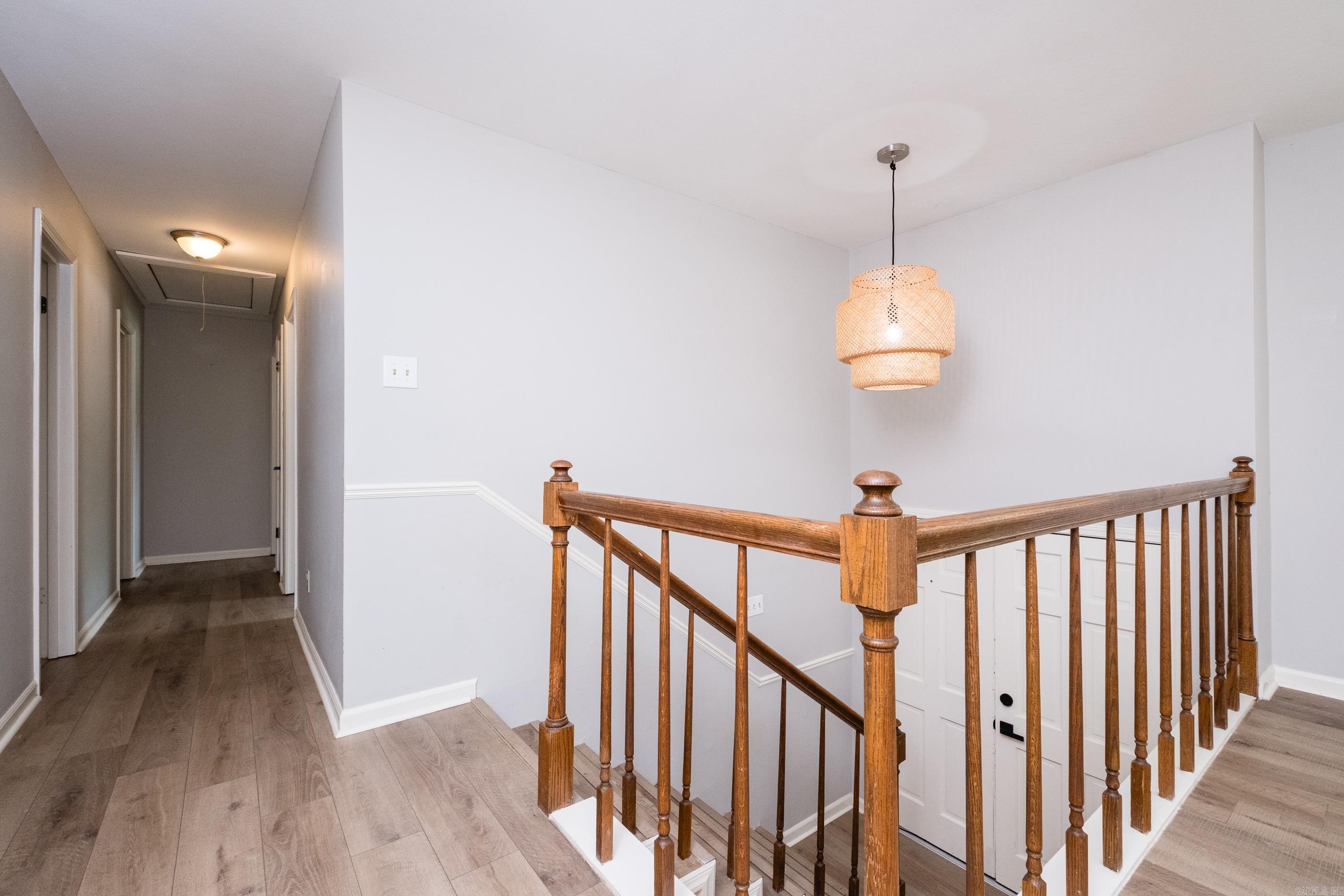 10 Cherrywood Ct Property Photo 4