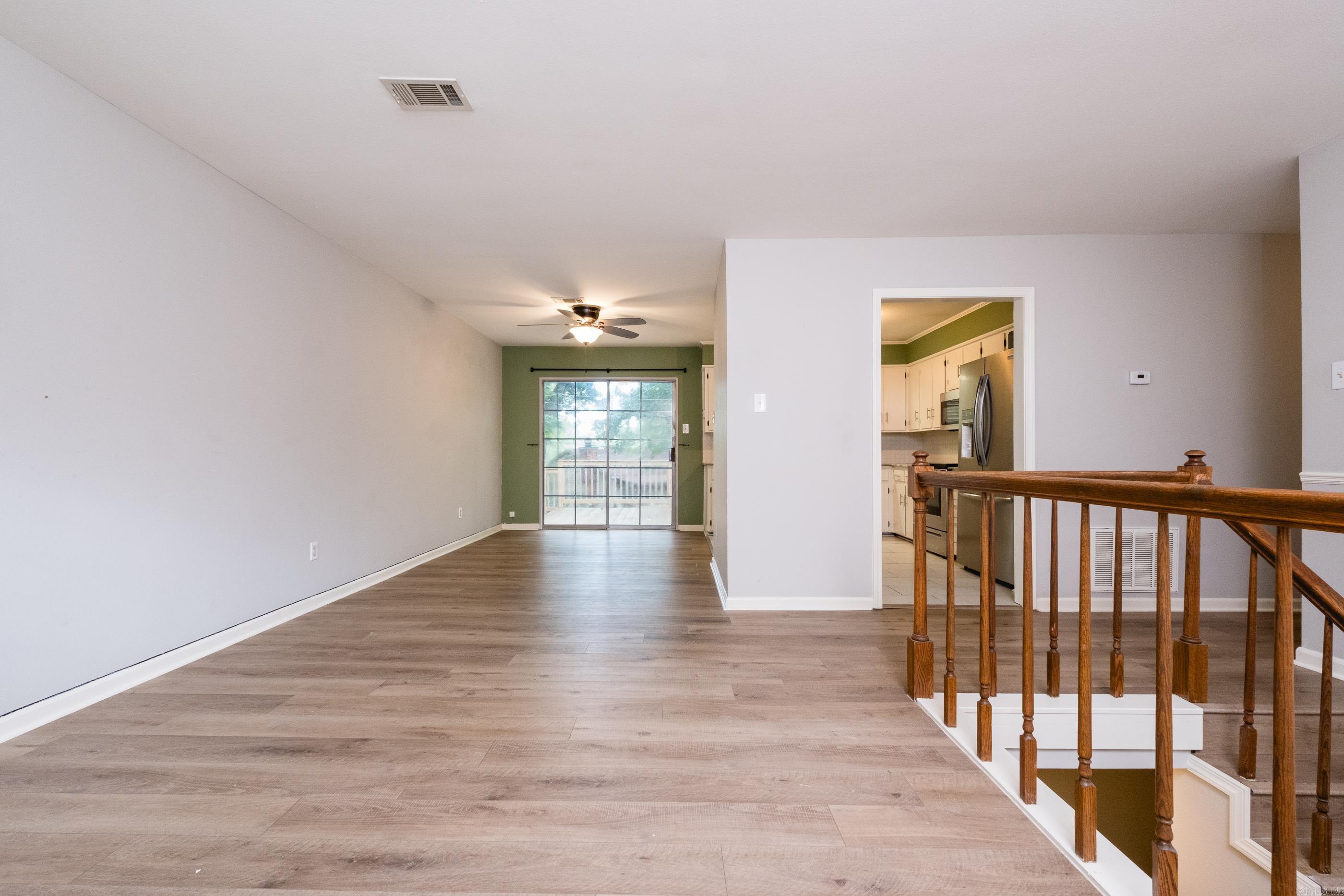 10 Cherrywood Ct Property Photo 8