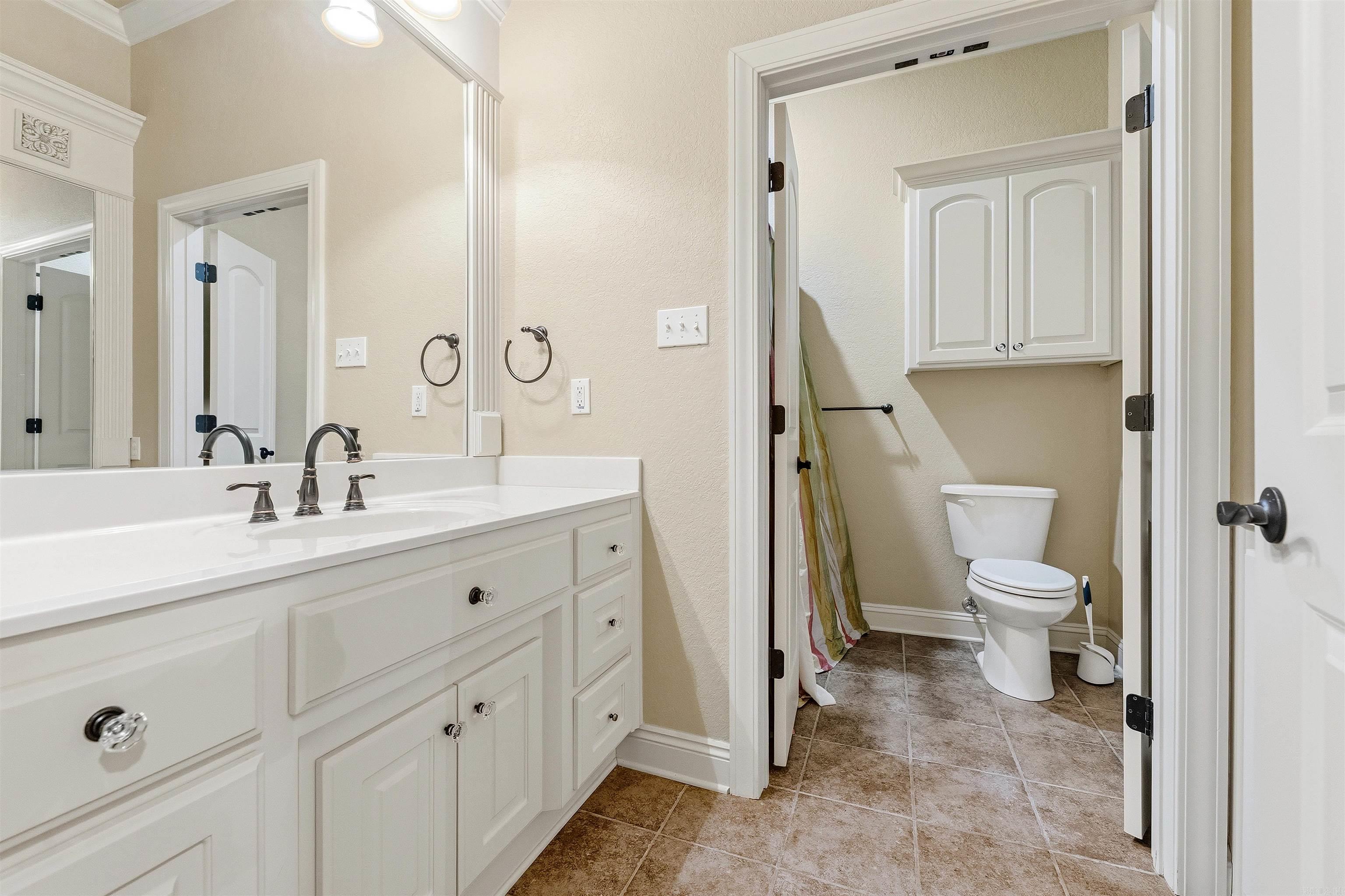 305 Edgewood Dr Property Photo 25