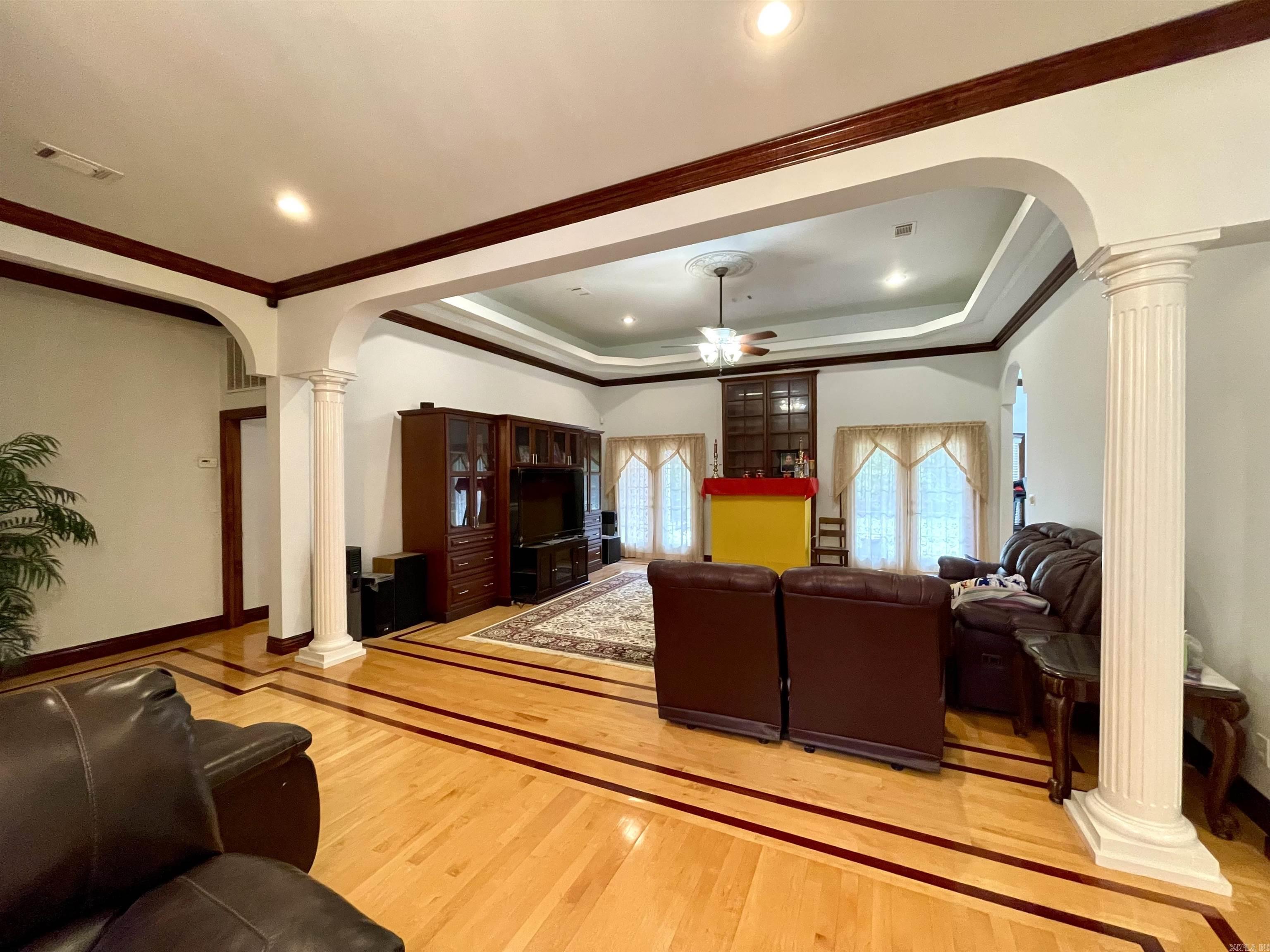 1013 Brownstone Drive Property Photo 7