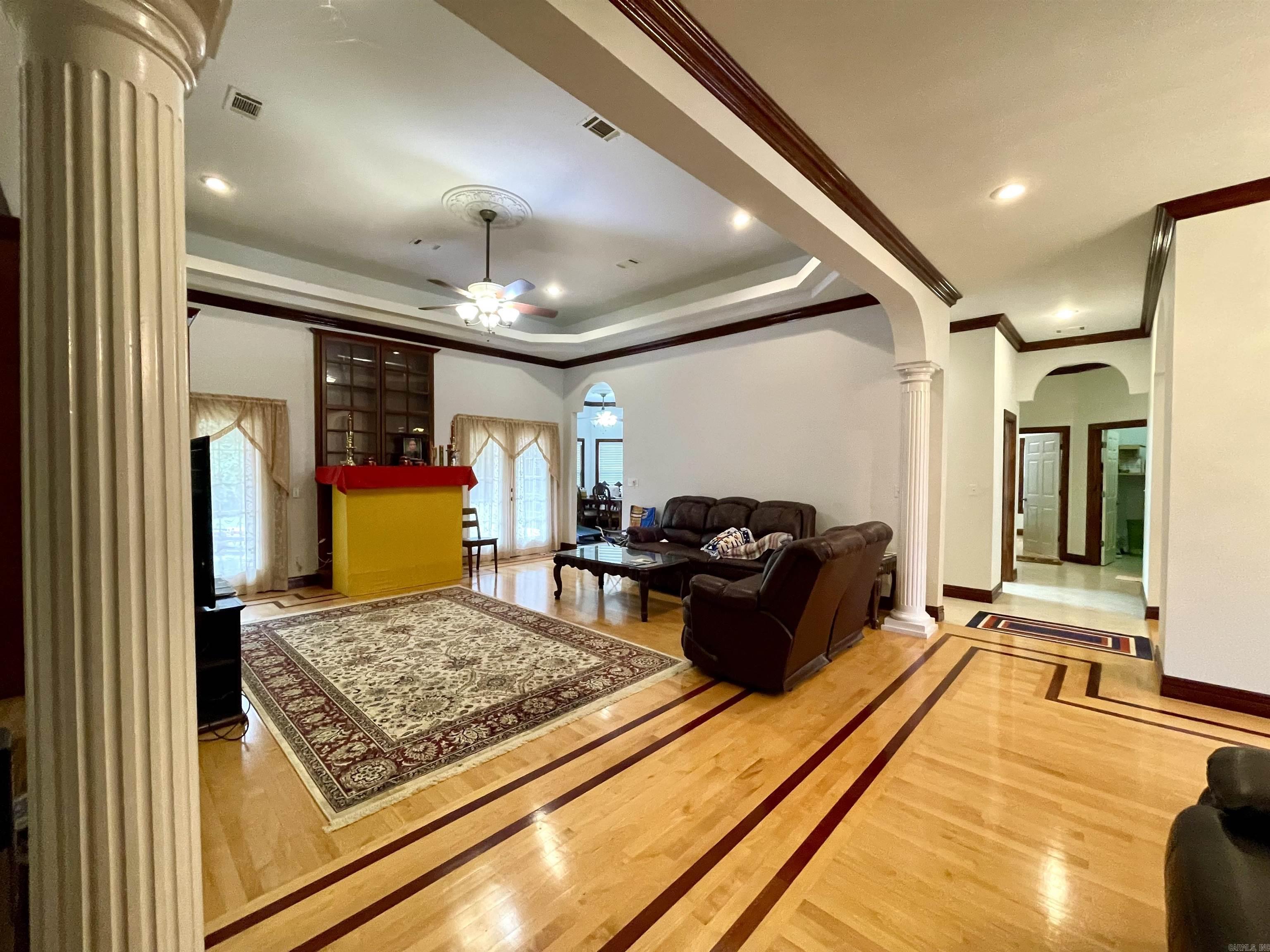 1013 Brownstone Drive Property Photo 8