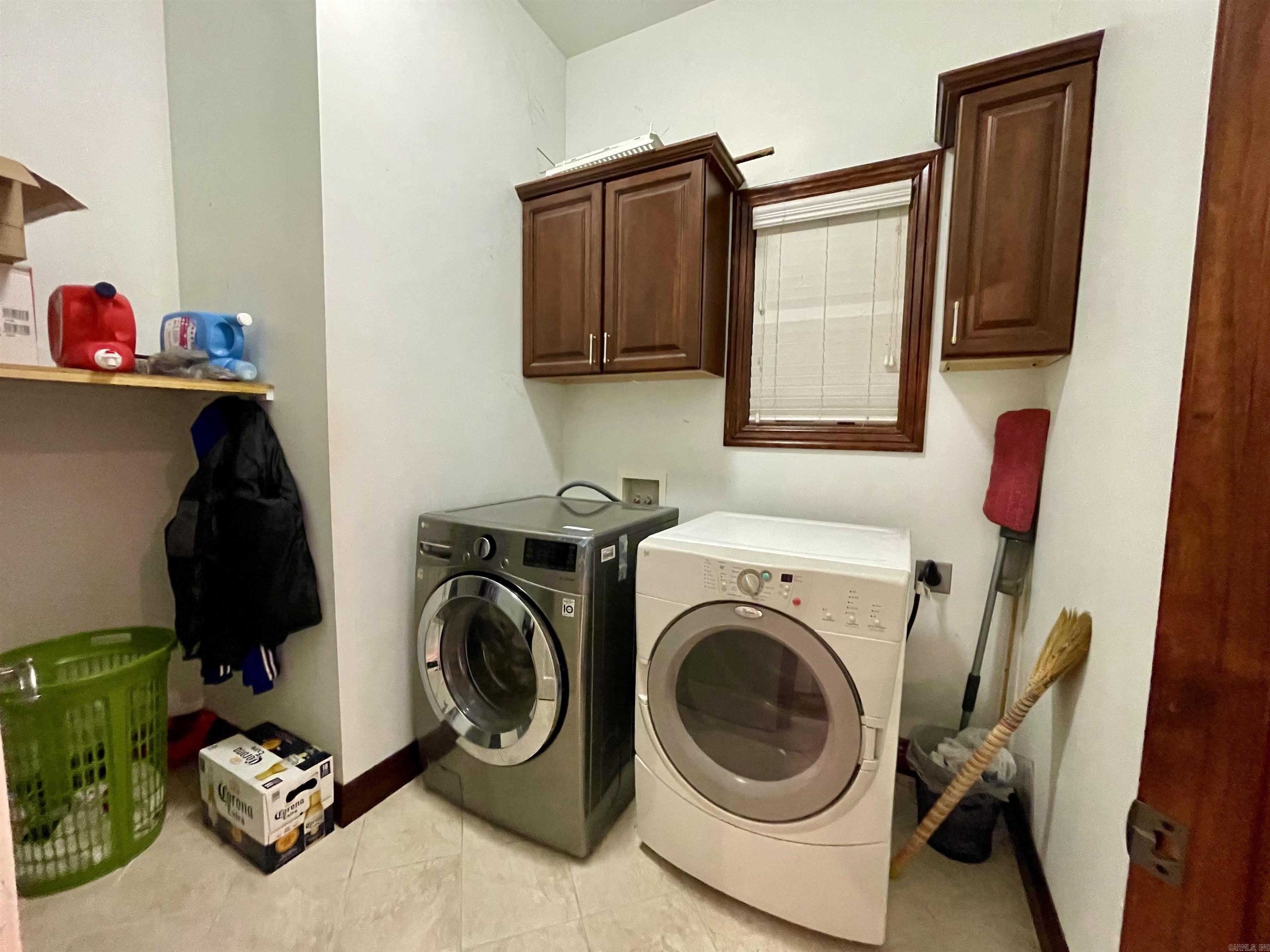 1013 Brownstone Drive Property Photo 27