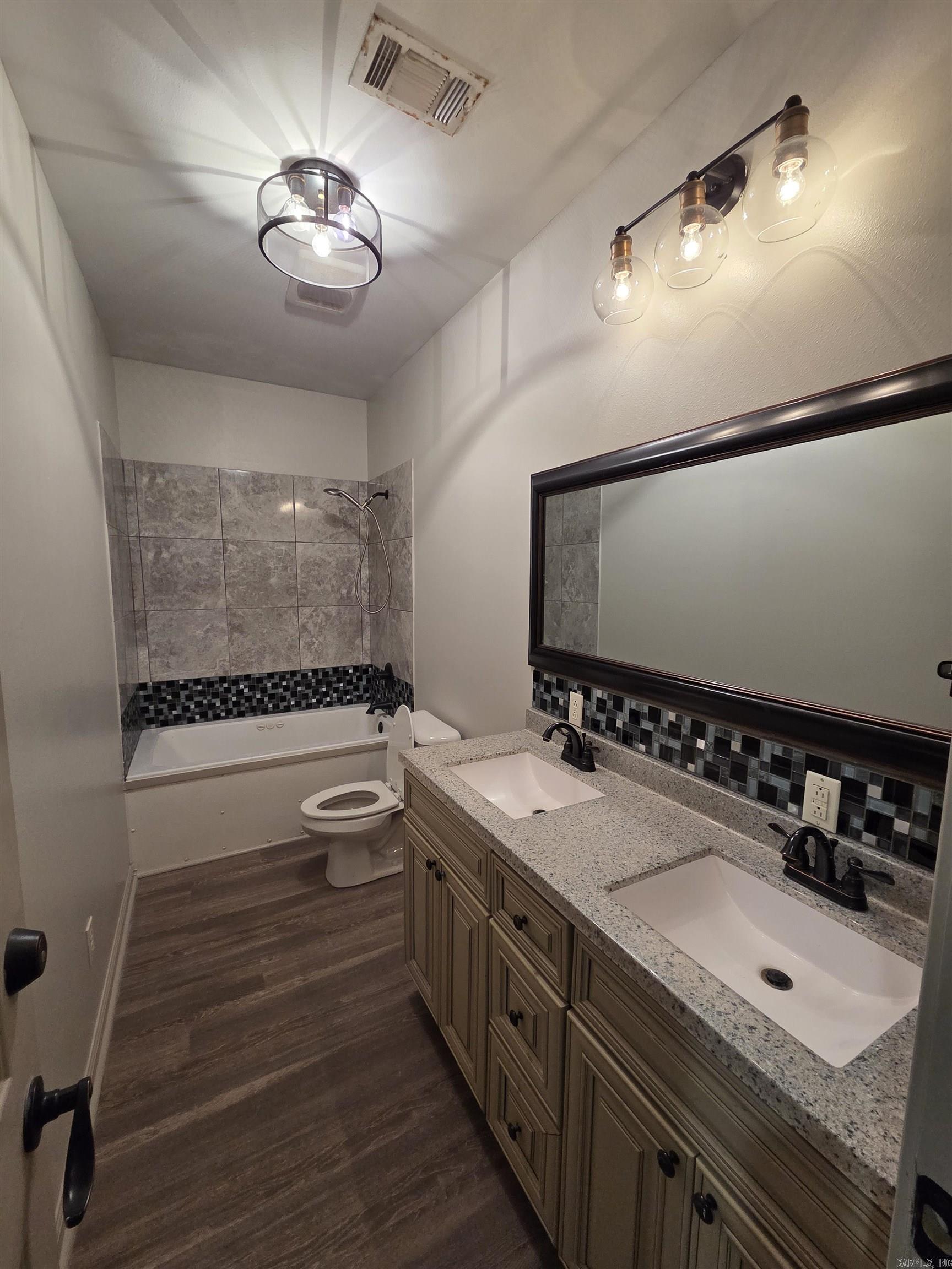 4205 Ryburn Rd Property Photo 14