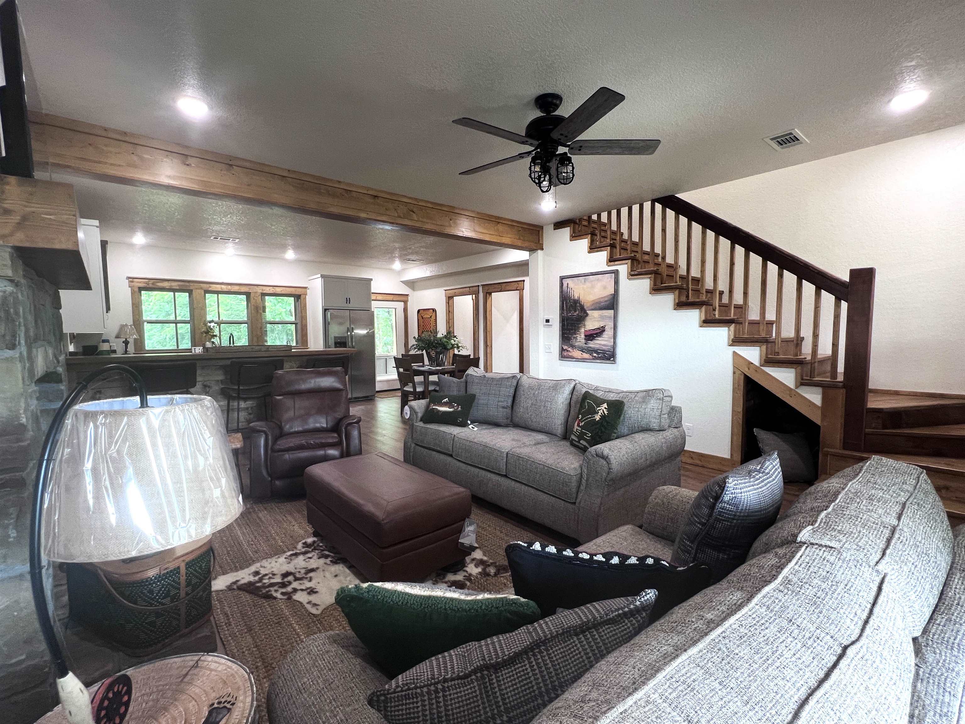 2 N Riverview Lane Property Photo 6