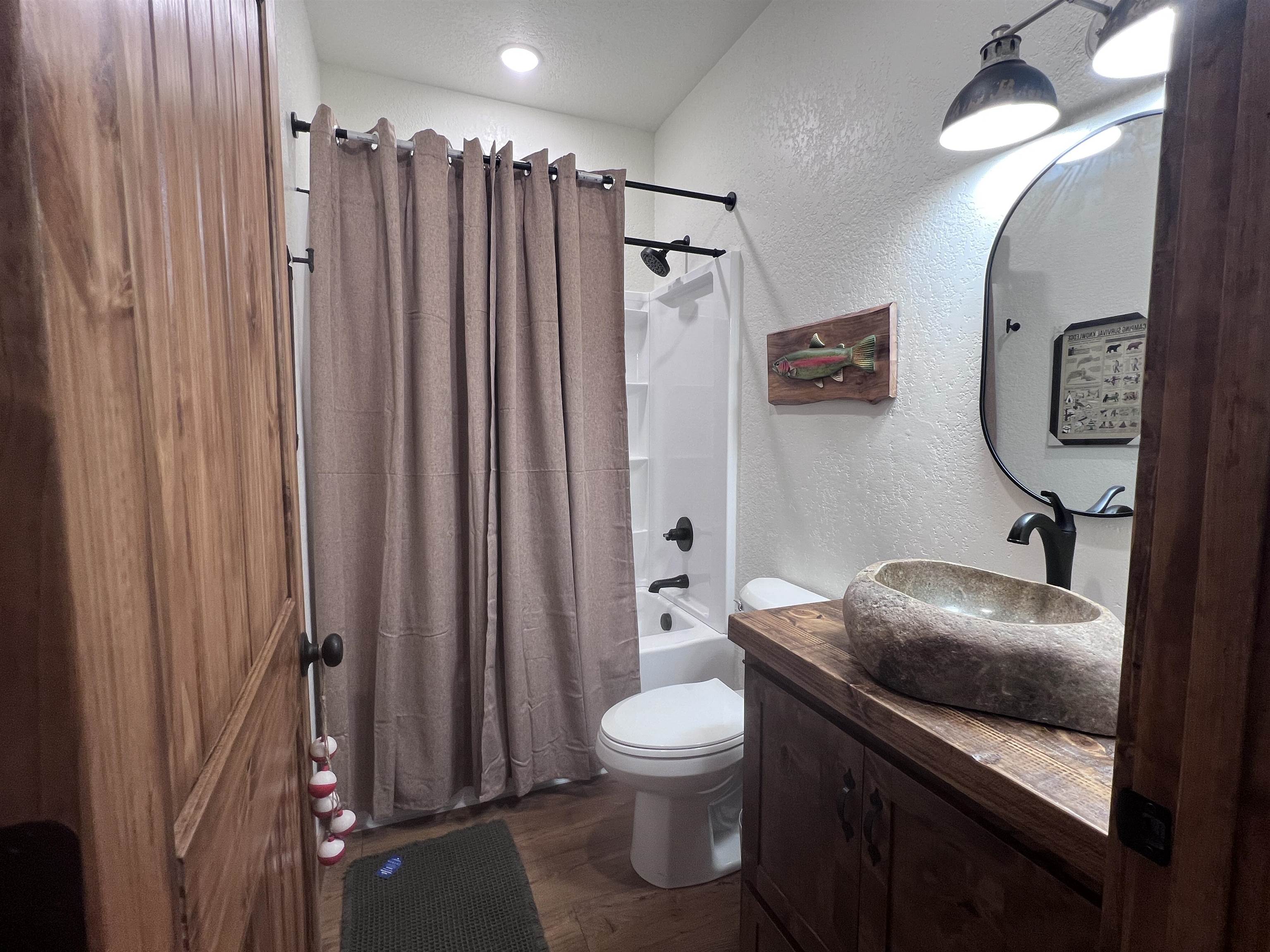 2 N Riverview Lane Property Photo 11