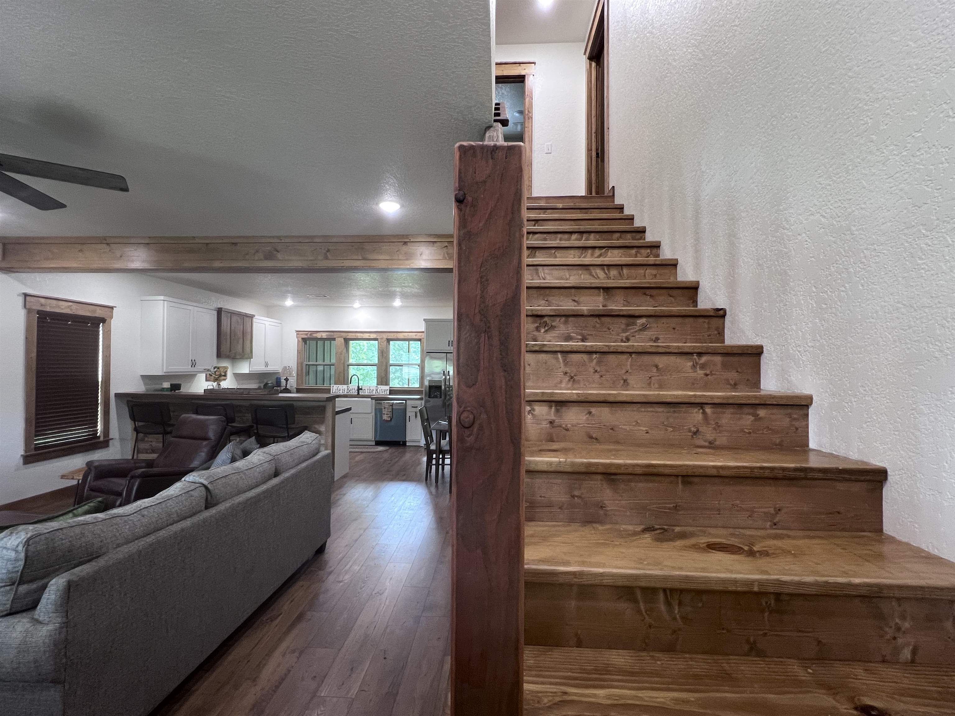 2 N Riverview Lane Property Photo 16