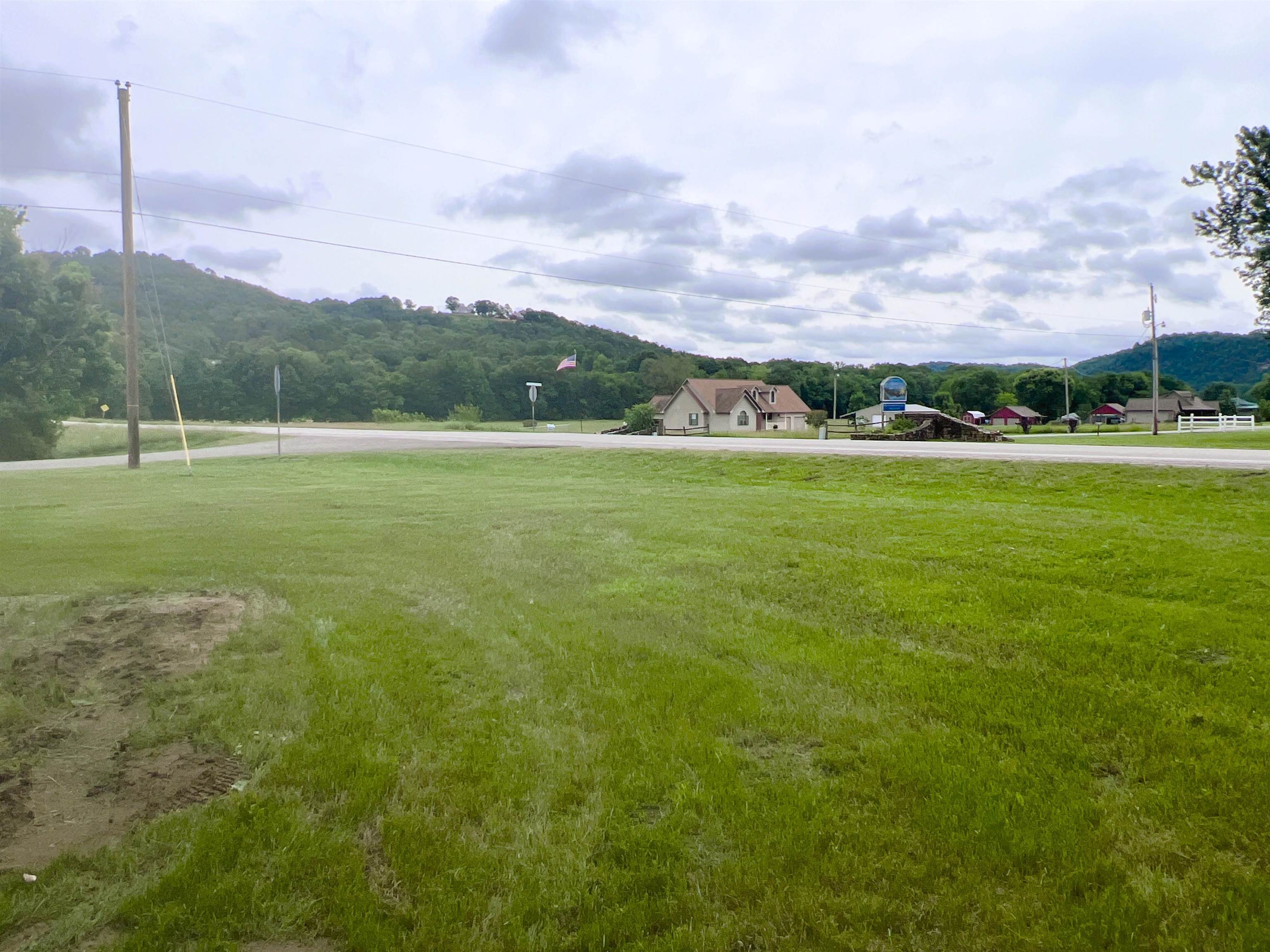 2 N Riverview Lane Property Photo 28
