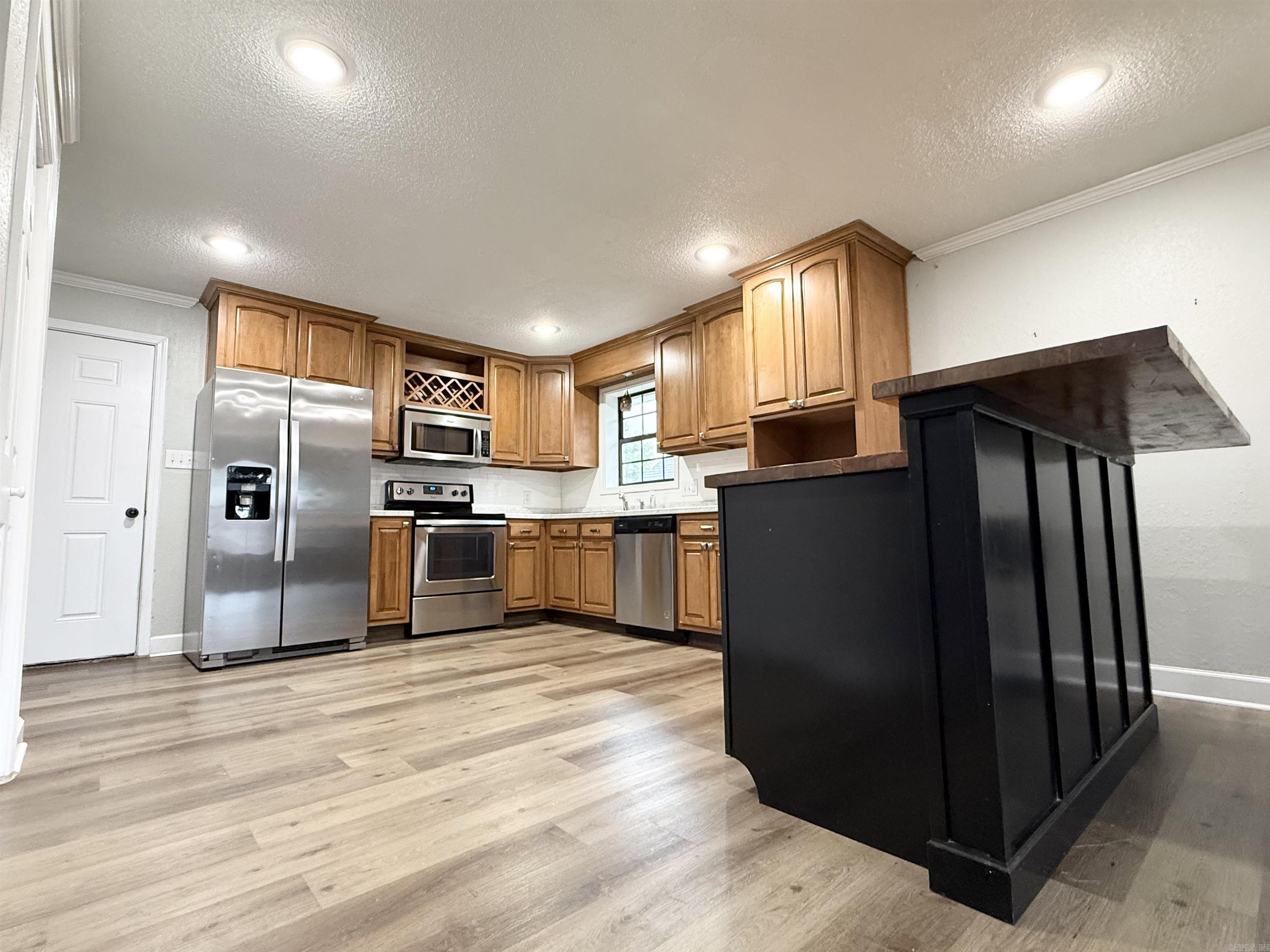 407 Meriwether Property Photo 6