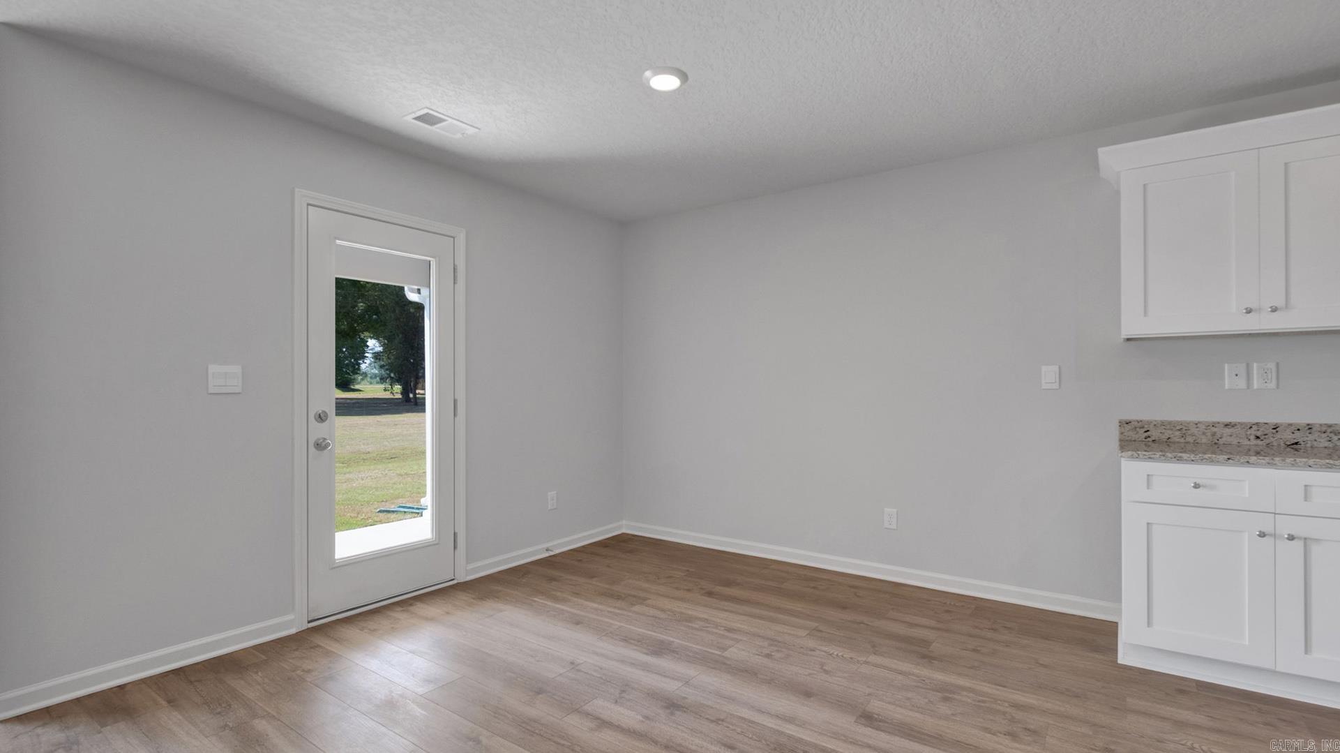 73 Clearwater Drive Property Photo 15