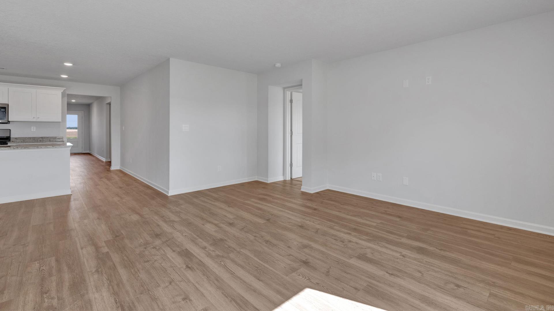 73 Clearwater Drive Property Photo 18