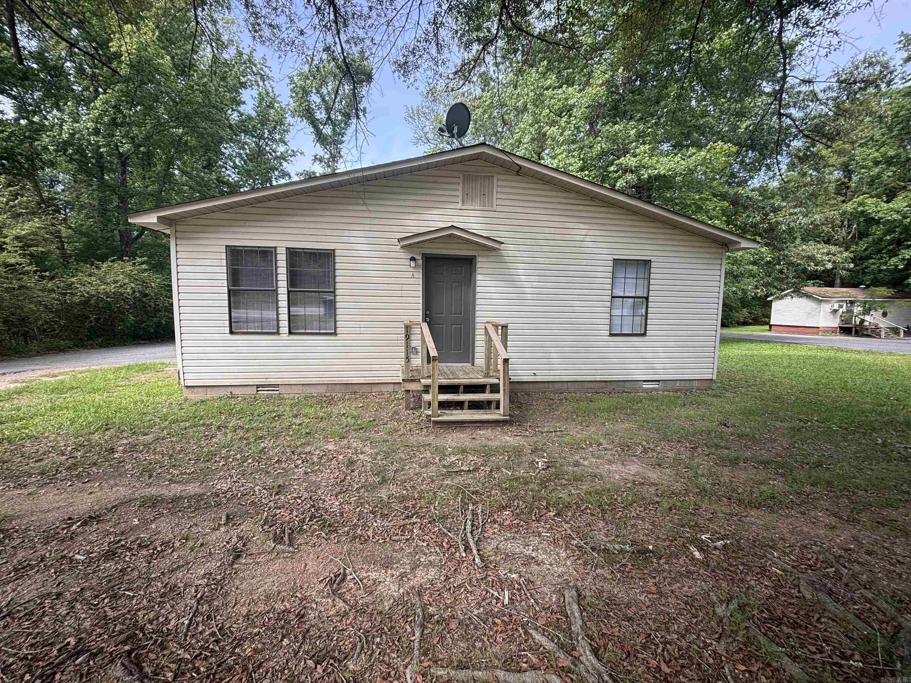 19115 Colonel Glenn Road Property Photo 8