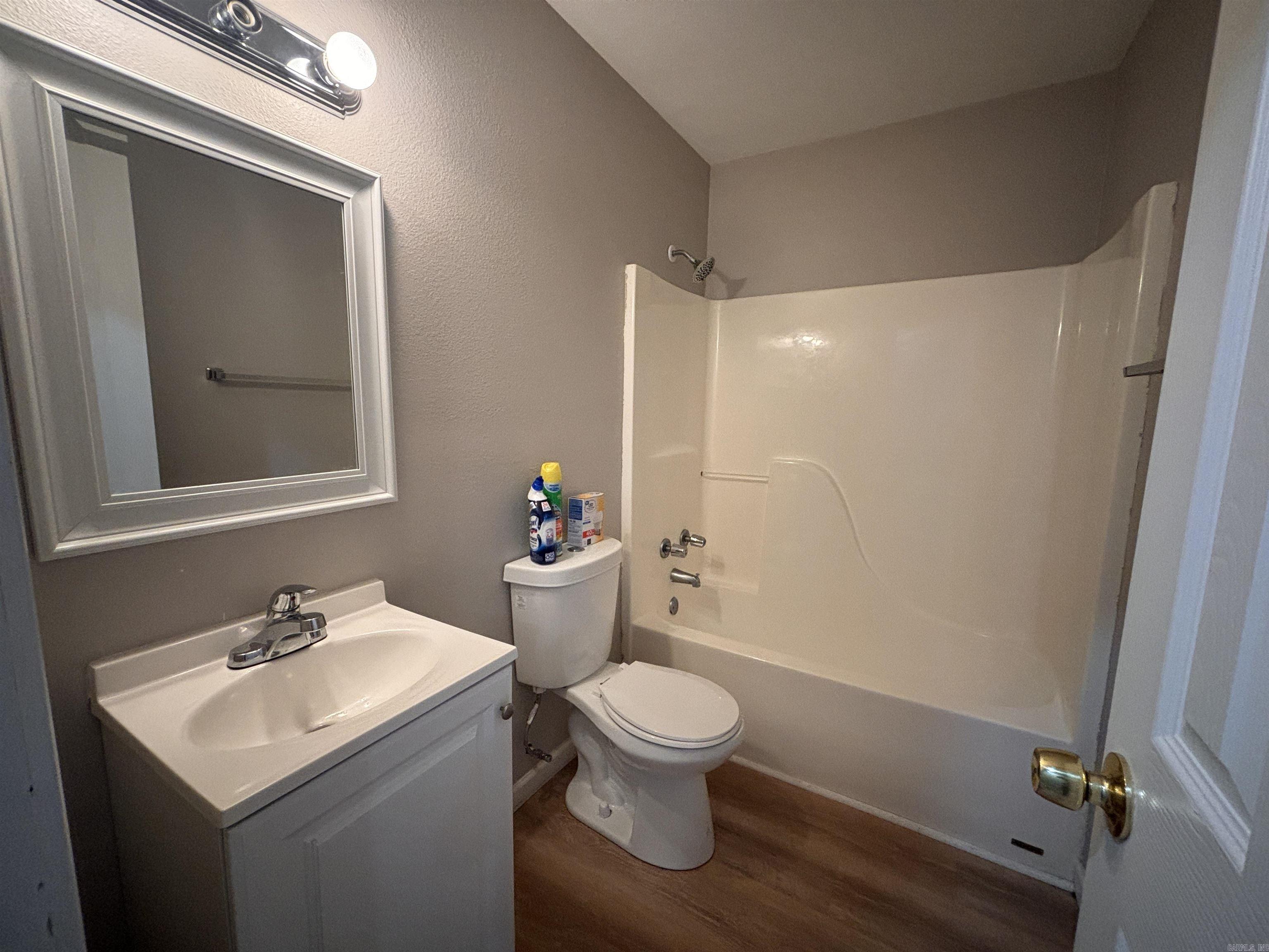 19115 Colonel Glenn Road Property Photo 17